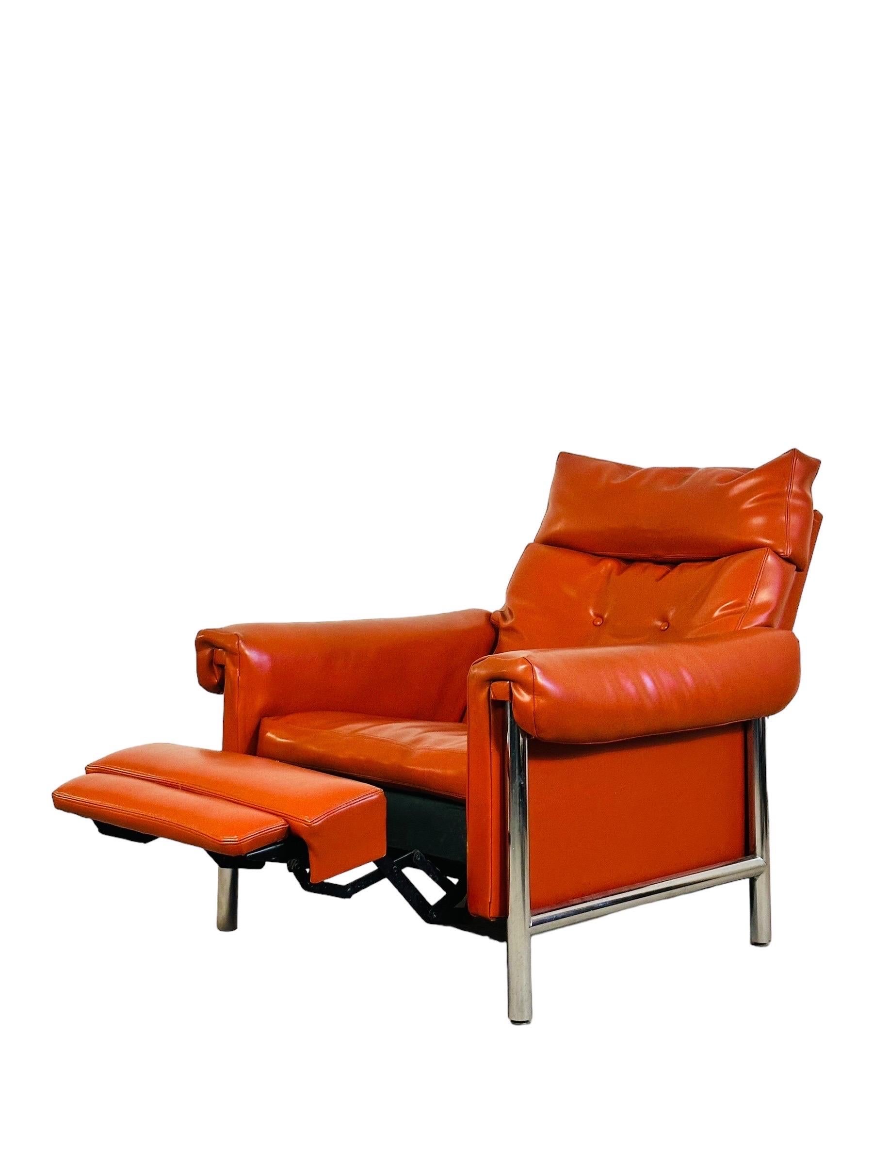 Mid-Century Modern Mid Century Modern Chrome Recliner Lounge Chair For Sale