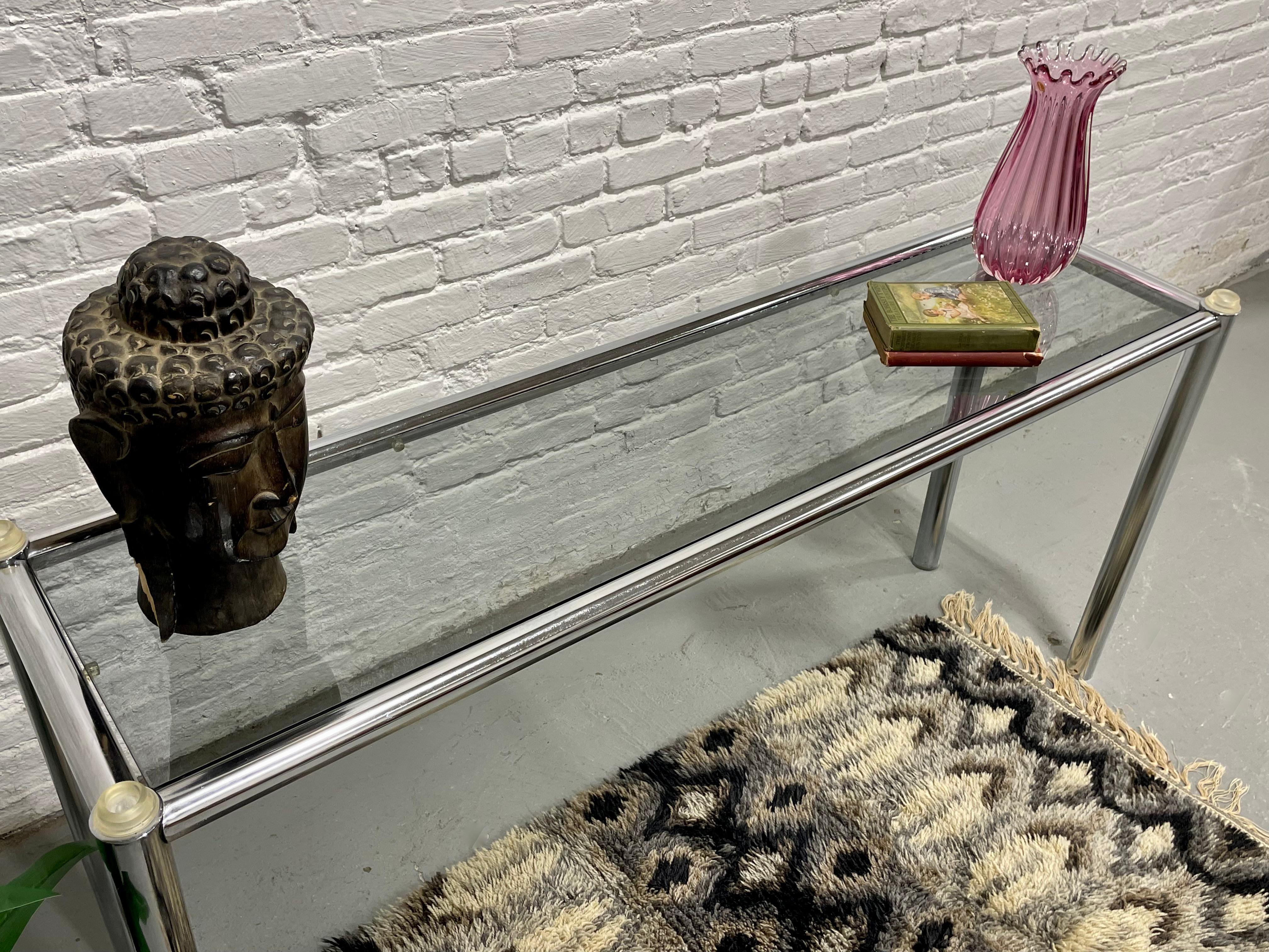 Mid Century MODERN Chrome + Smoked Glass CONSOLE TABLE, c. 1960's in vendita 4