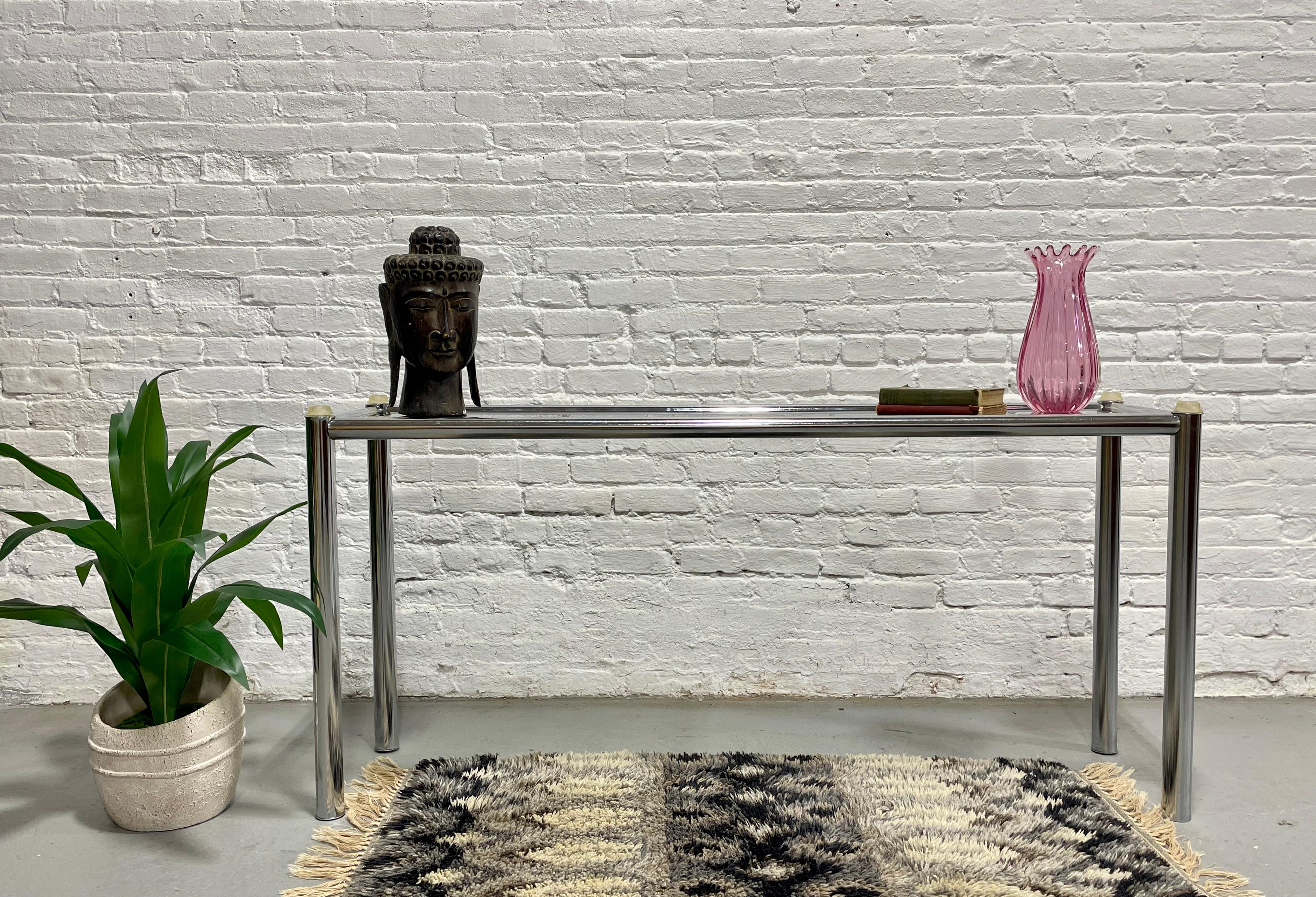 Metà XX secolo Mid Century MODERN Chrome + Smoked Glass CONSOLE TABLE, c. 1960's in vendita