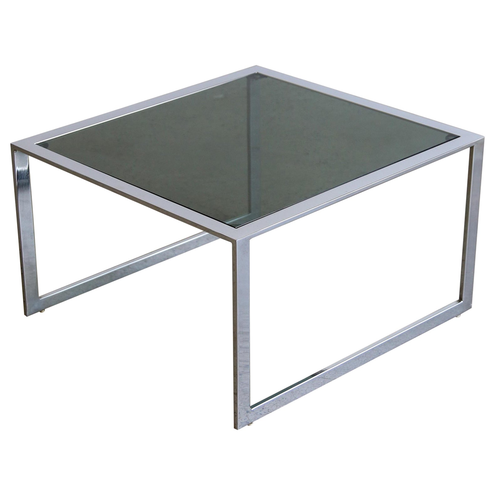 Mesa de centro rectangular moderna de mediados de siglo, cromada y de cristal ahumado