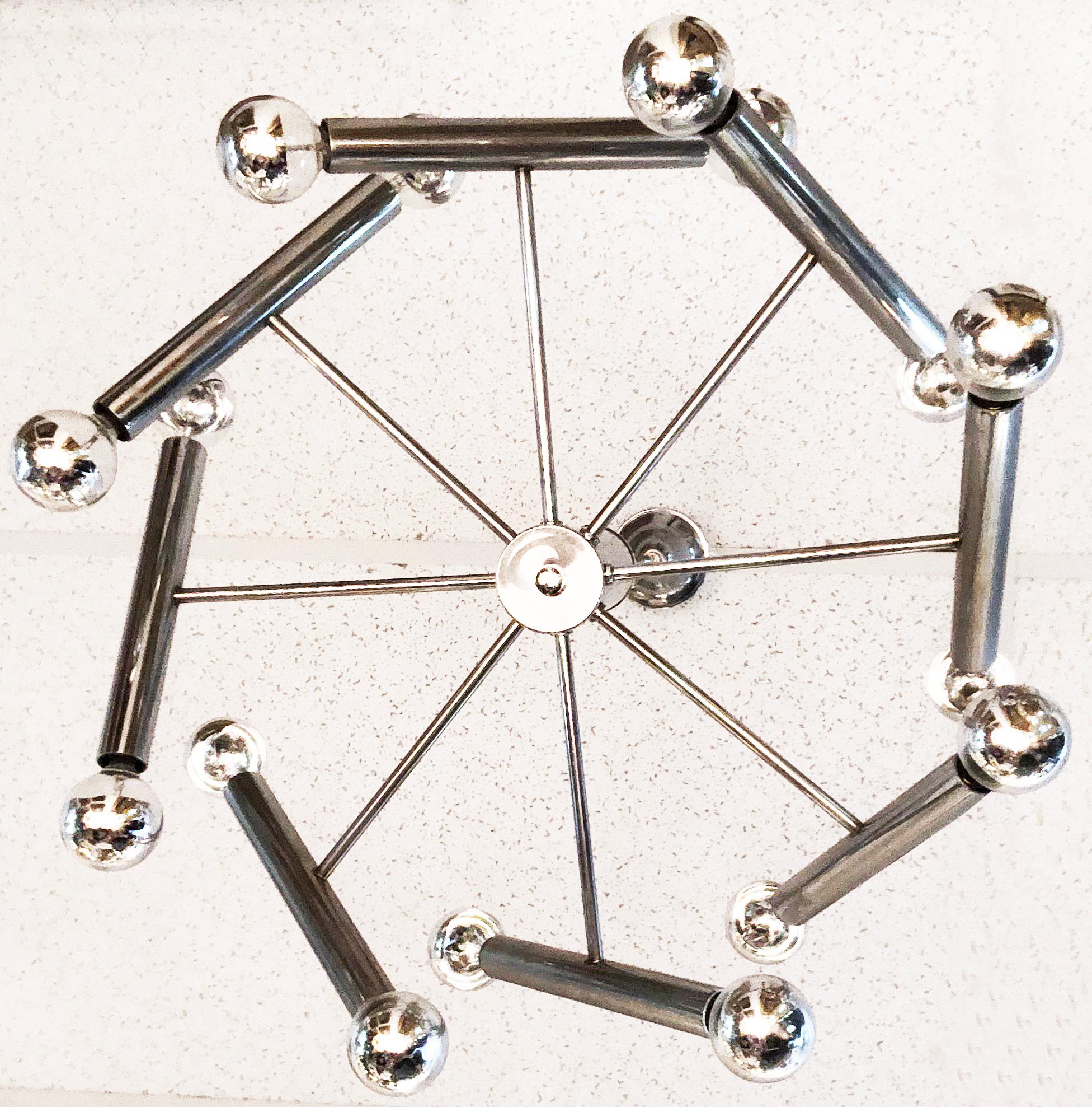 Araña Sputnik cromada de 16 luces, moderna de mediados de siglo, con cable y en funcionamiento en Bueno estado para la venta en Miami, FL