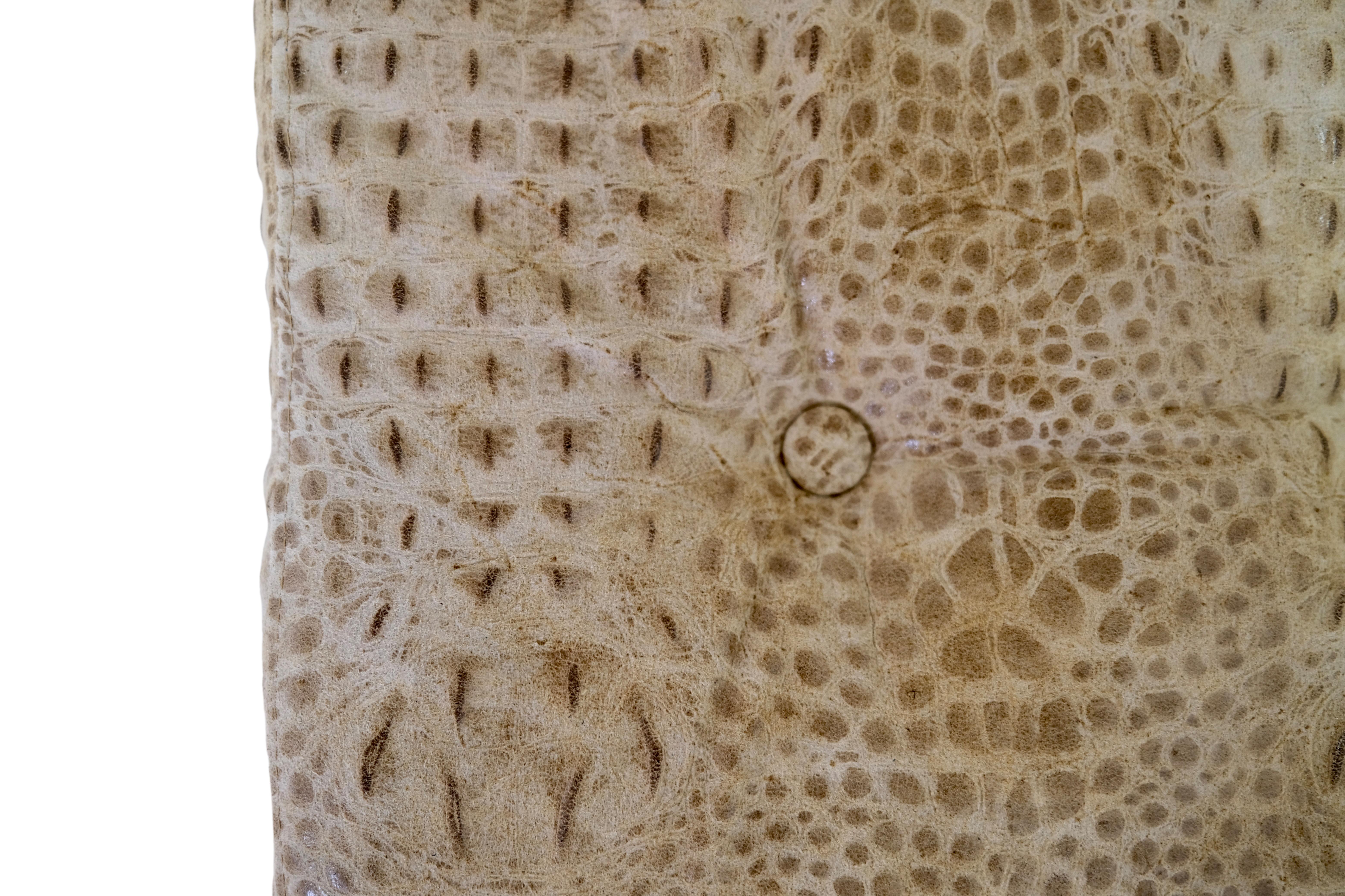 Moderne Schaukelstühle aus Chromstahlrohr mit Krokodillederpolsterung aus der Mitte des Jahrhunderts (Polster) im Angebot