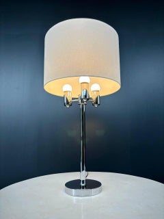 Lampada da tavolo cromata moderna di metà secolo