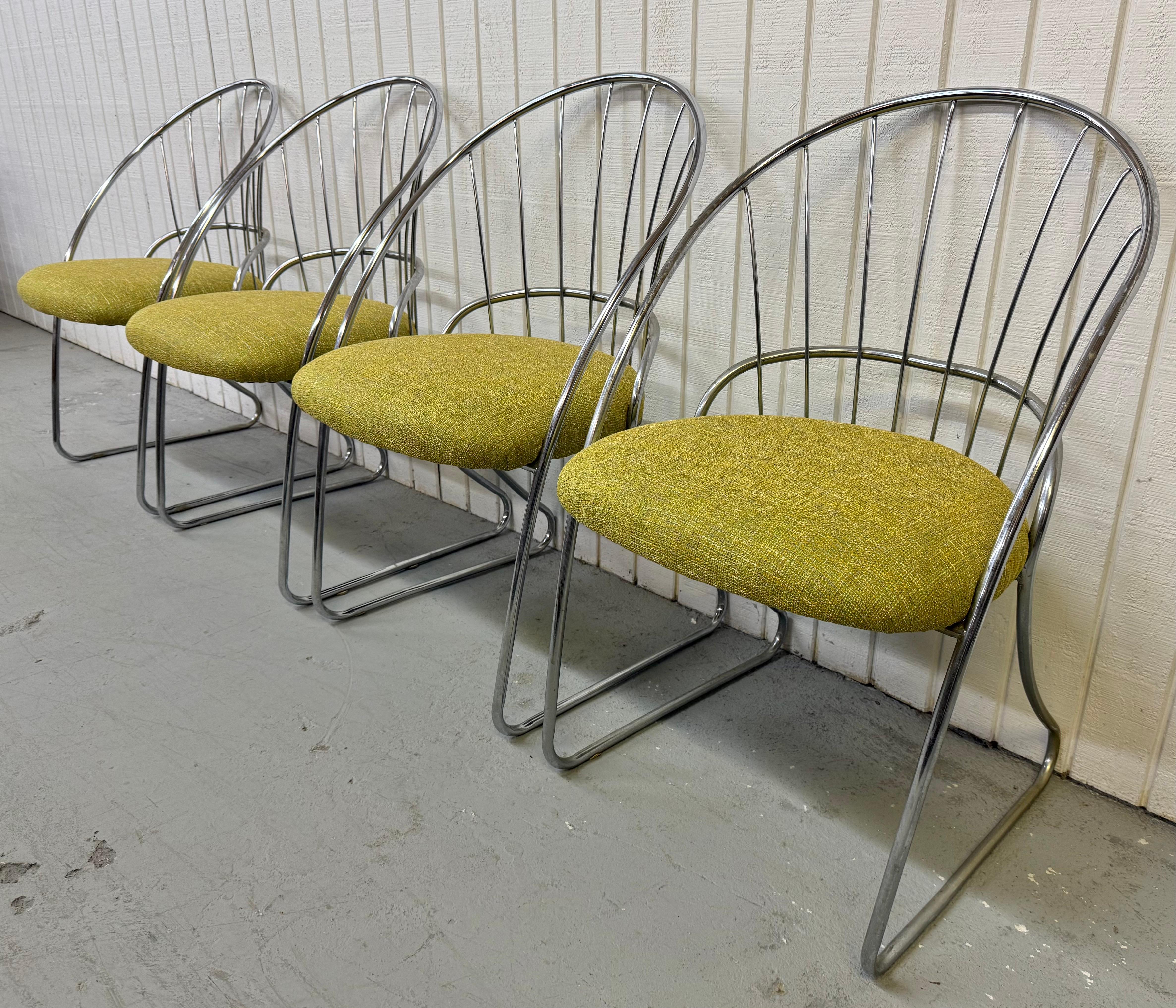 Moderne Chromrohr-Esszimmerstühle aus der Mitte des Jahrhunderts – 4er-Set (Moderne der Mitte des Jahrhunderts) im Angebot