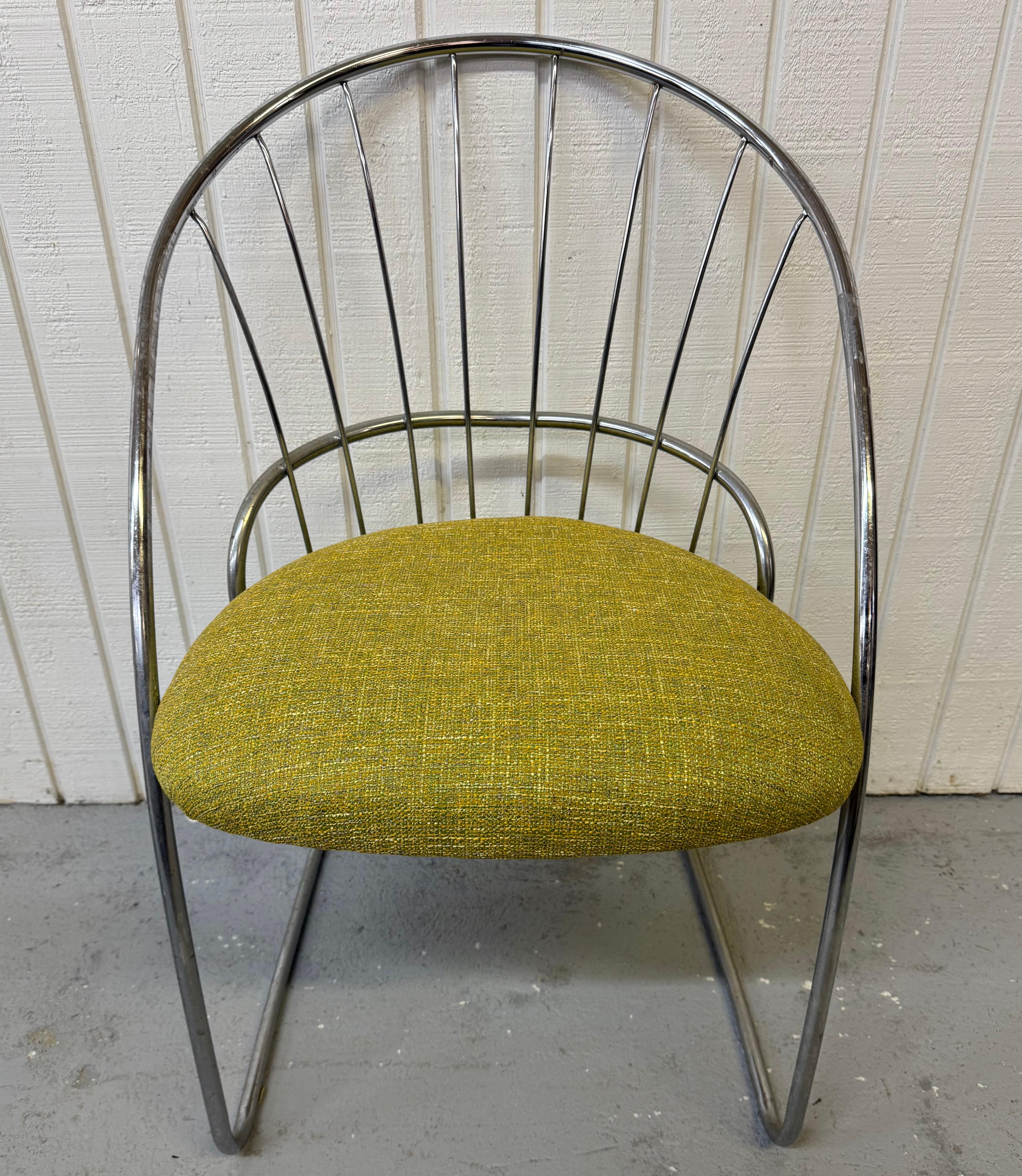 Moderne Chromrohr-Esszimmerstühle aus der Mitte des Jahrhunderts – 4er-Set (amerikanisch) im Angebot