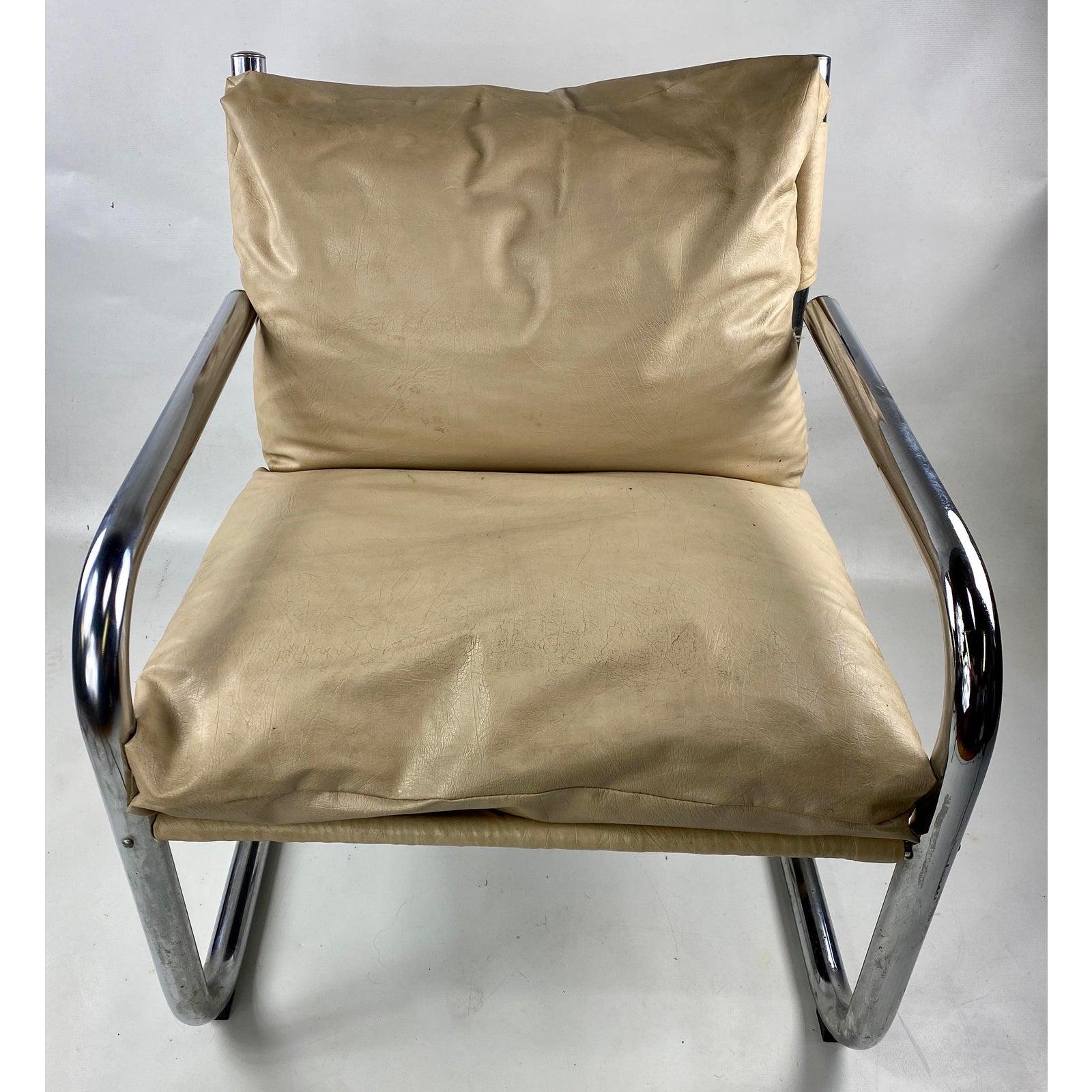 Mid-Century Modern chrome tubular leather sling lounge chair.