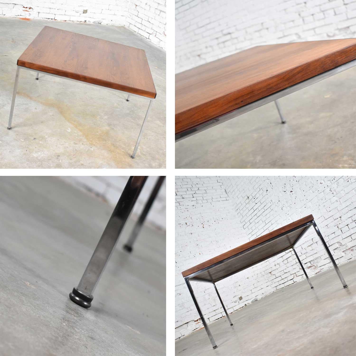Mid-Century Modern Chrome & Walnut End or Coffee Table After Florence Knoll For Sale 10