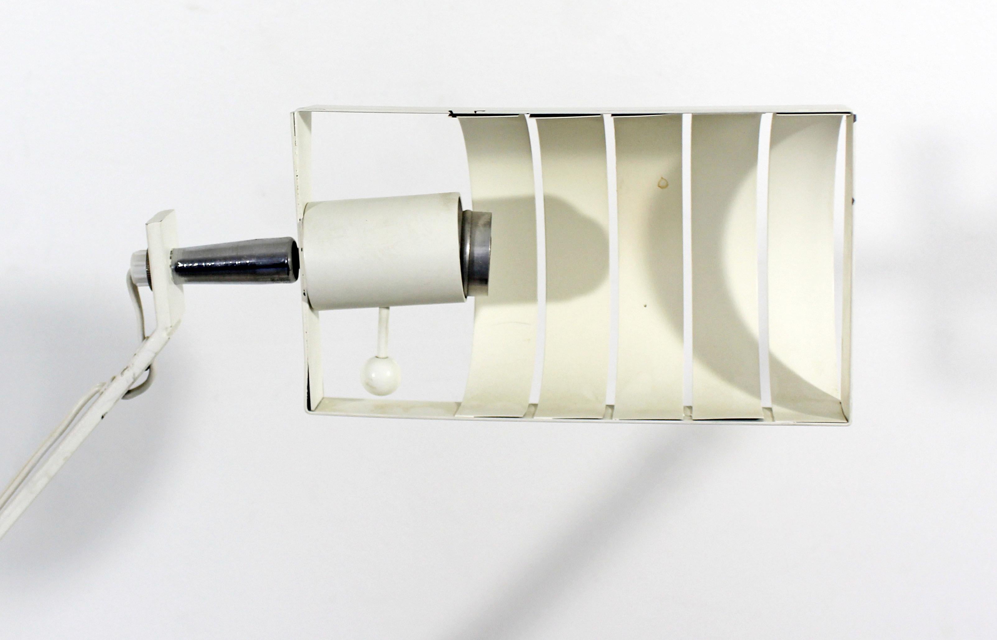 Mid-Century Modern Chrome and White Metal Adjustable Reading Floor Lamp, 1970s 1