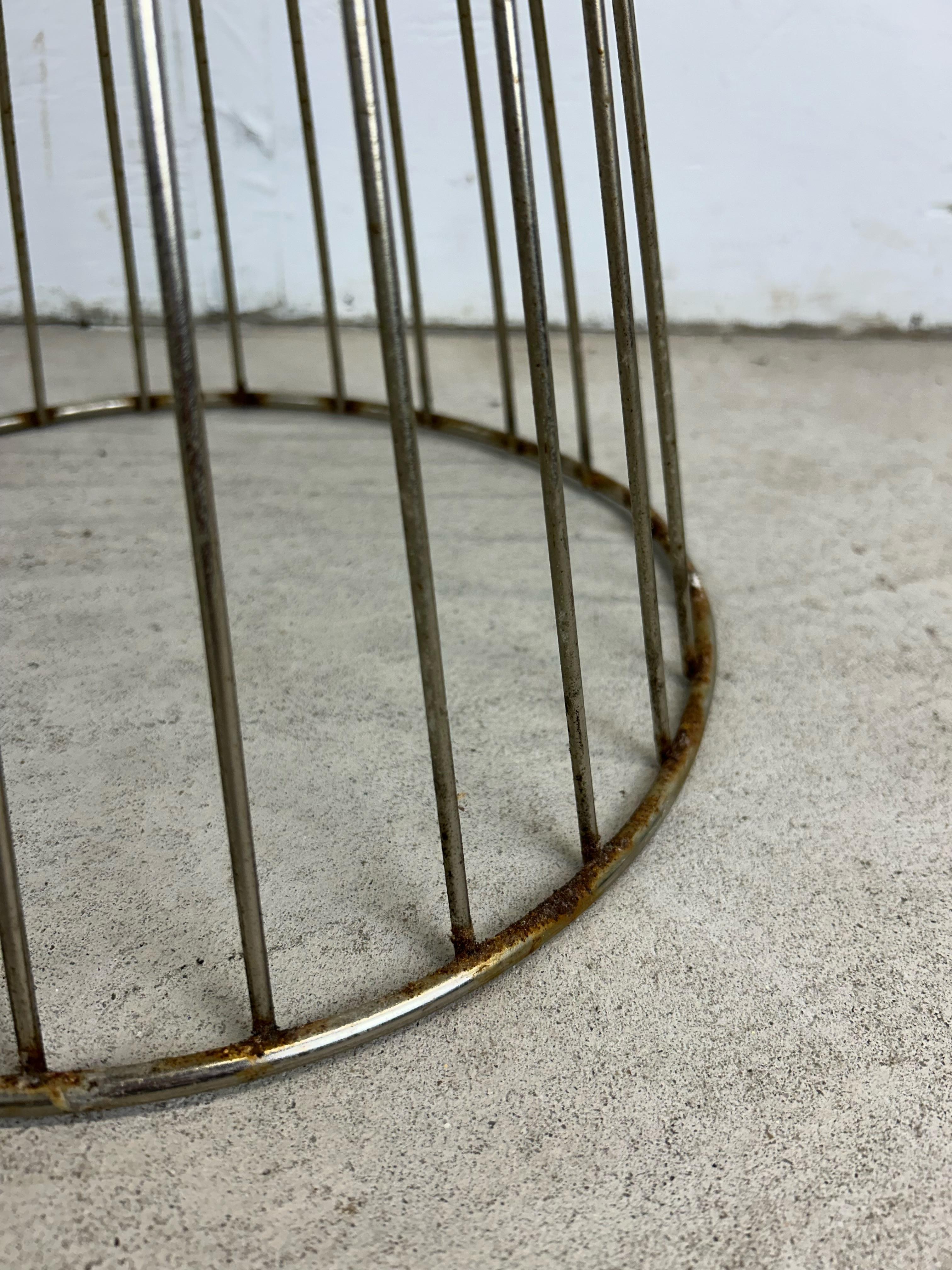 Mid Century Modern Chrome Wire Stool with Black Vinyl Seat For Sale 5