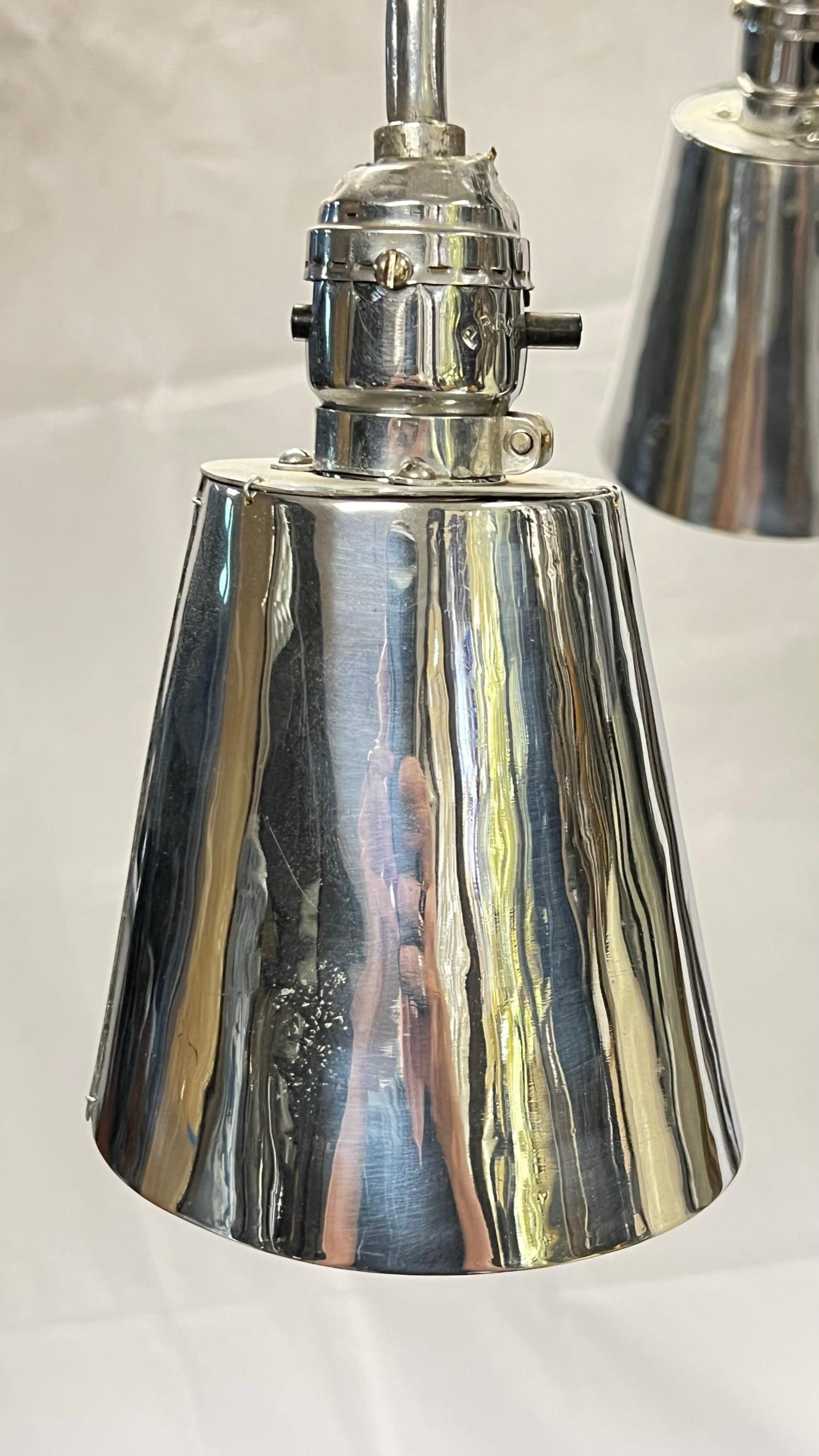 Mid-Century Modern Chromium Plated Tower Form Floor Lamp For Sale 1