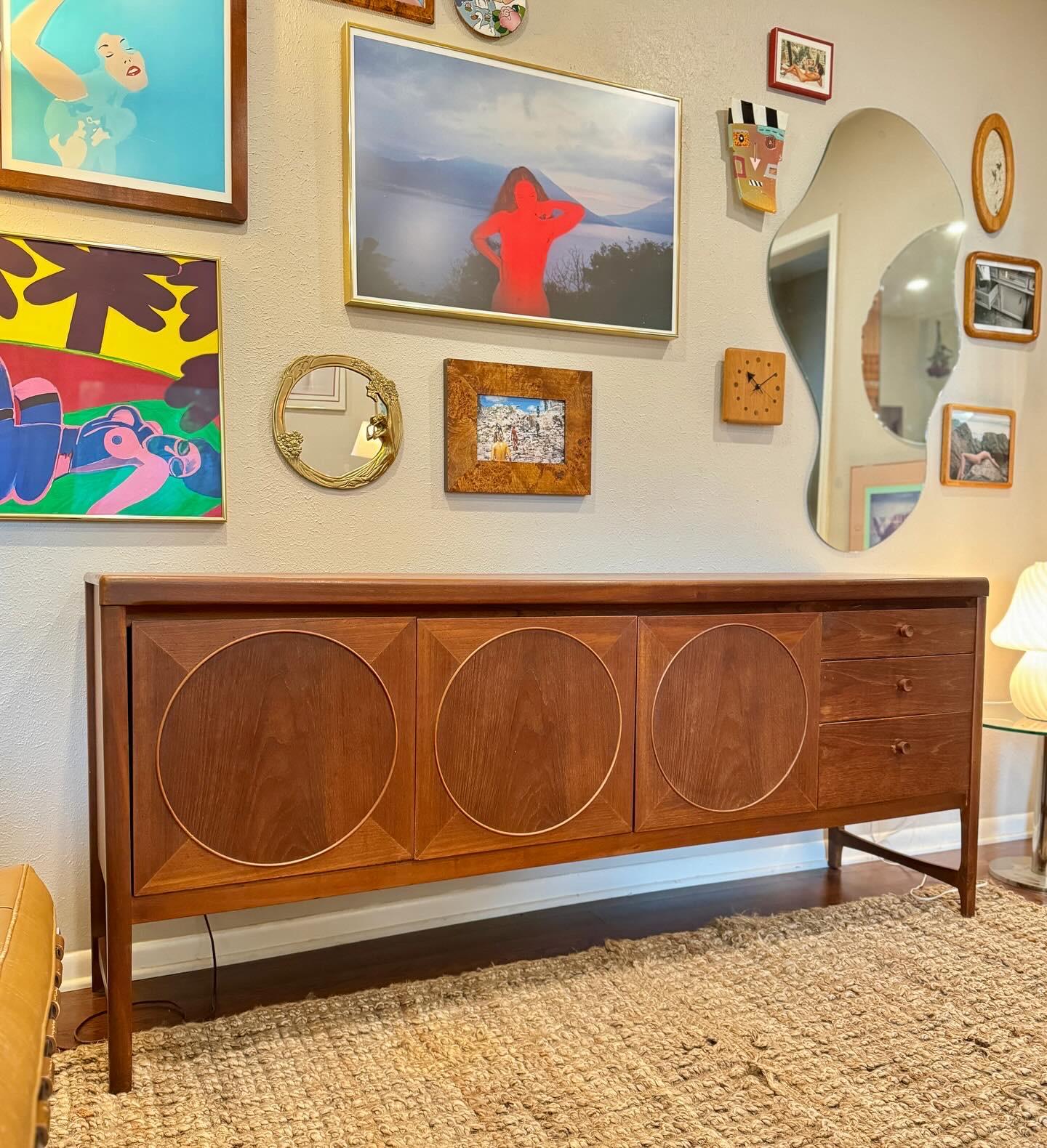 Mid-Century Modern Mid century modern circles teak sideboard by Nathan Furniture, circa 1960s For Sale