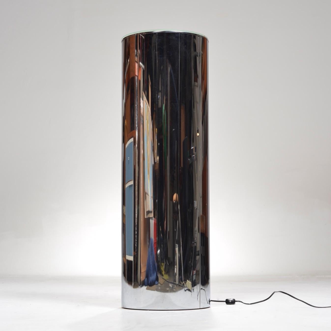 Mid-Century Modern Chrome Table or Floor lamp. This polished circular chrome lamp with acrylic shade for top, works on a switch on cord. Perfect for diffused and up lighting. This vintage lamp is the perfect mid-century modern addition to any space
