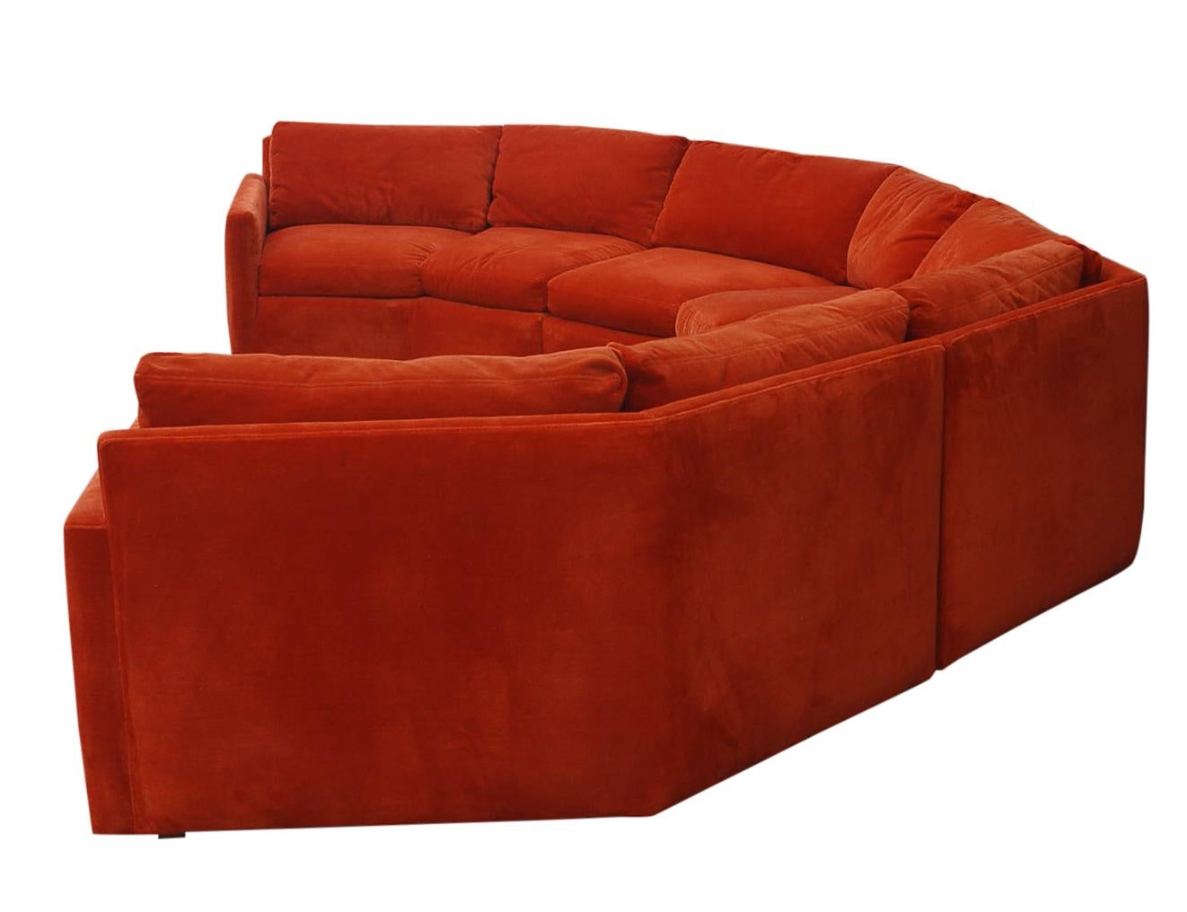 Mid-Century Modern Circular Sectional Sofa by Milo Baughman for Bernhardt In Fair Condition In Philadelphia, PA