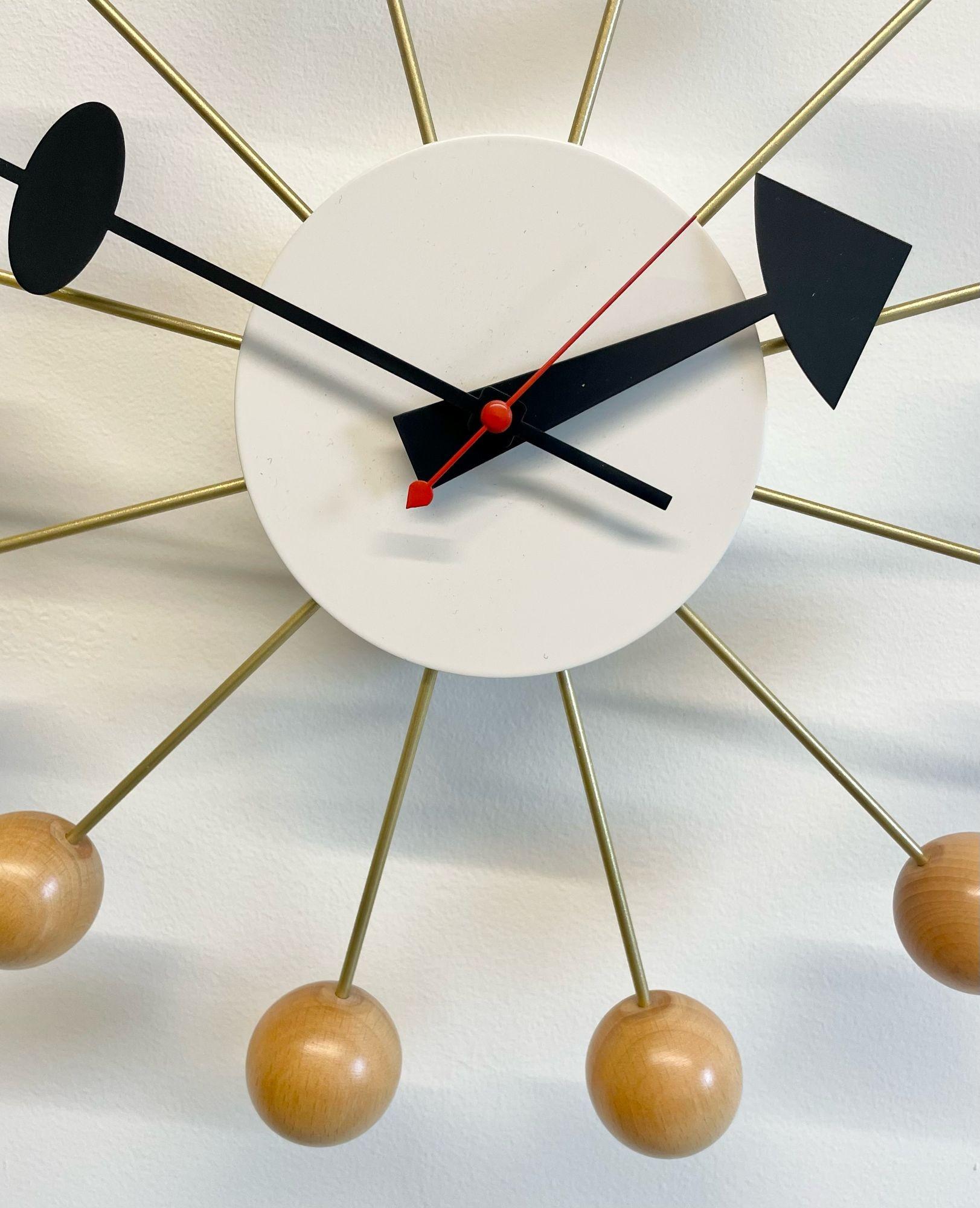 Mid-Century Modern Circular Wall Clock by George Nelson, Howard Miller, Vitra 1