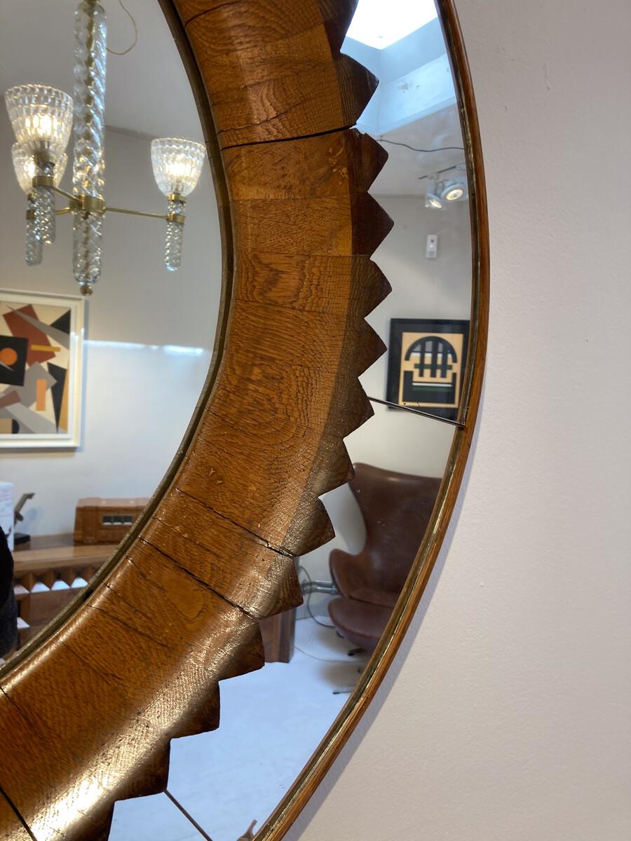 Italian Mid-Century Modern Circular Walnut Wall Mirror by Fratelli Marelli, Italy, 1950s For Sale