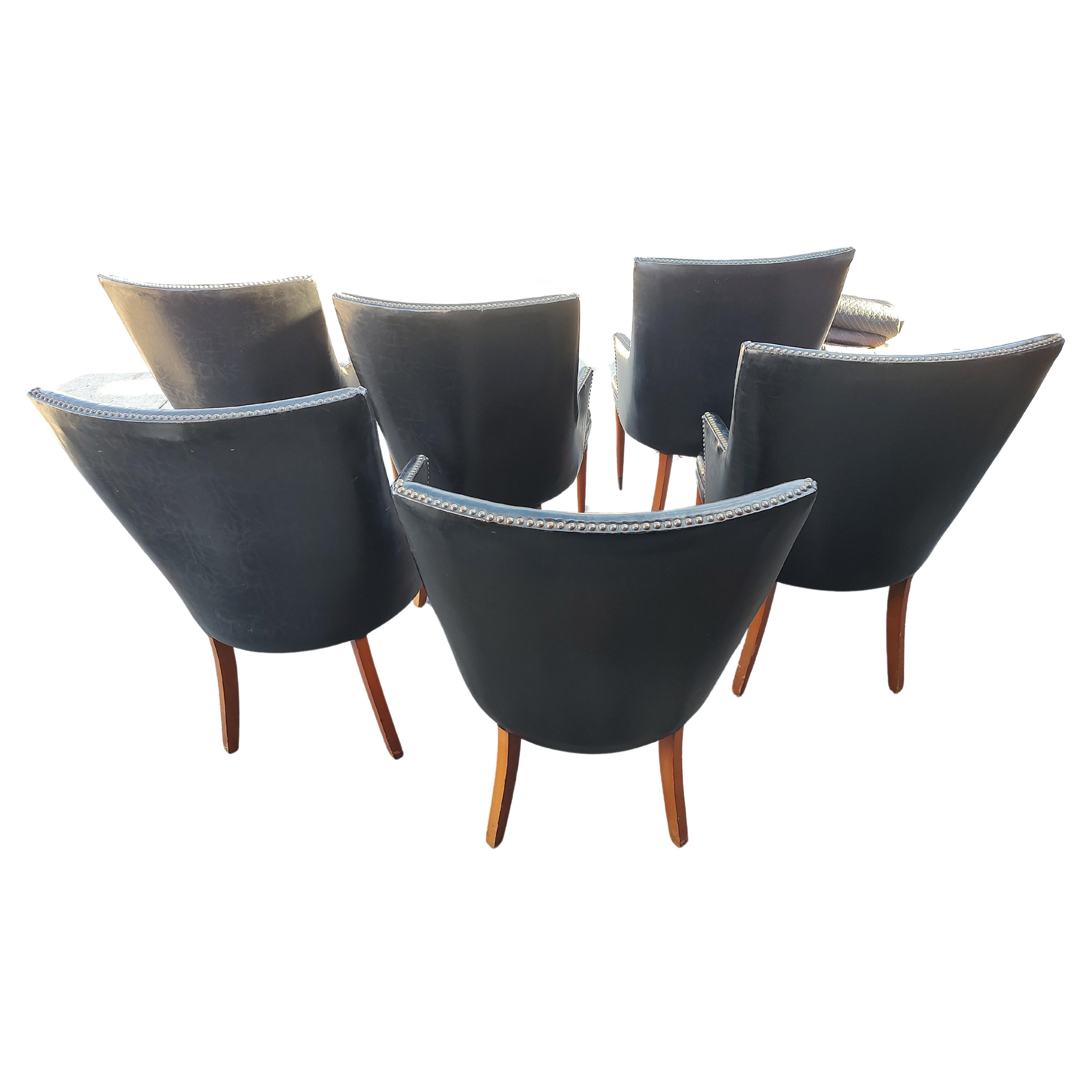 Set de 6 chaises de salle à manger en faux cuir noir Classic Mid Century Modern C1960 en vente 3