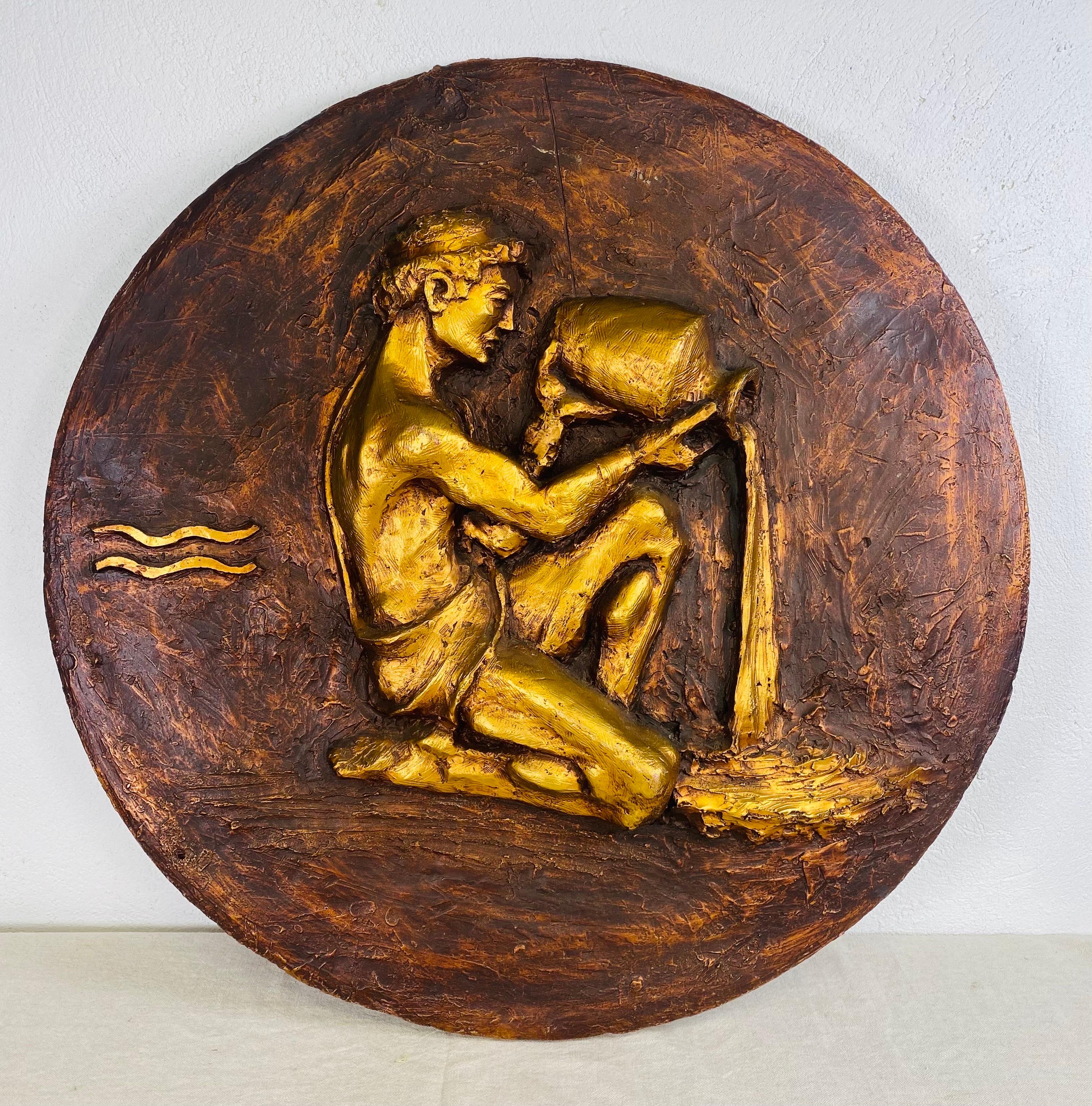 Mid century modern classical style figural wall sculpture. In Good Condition For Sale In Allentown, PA