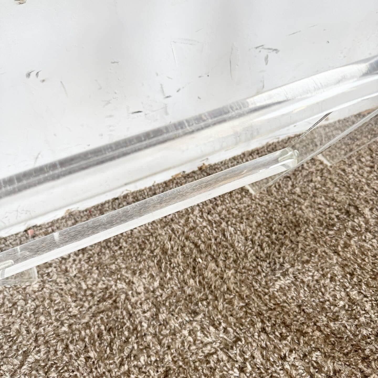 Mid Century Modern Clear and Smoked Lucite Gold Up Tray Table Set - 3 Pieces In Good Condition For Sale In Delray Beach, FL