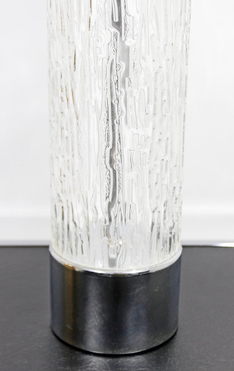 Mid-Century Modern Clear Murano Style Glass Table Lamp Chrome Base Italian 1970s In Good Condition For Sale In Keego Harbor, MI