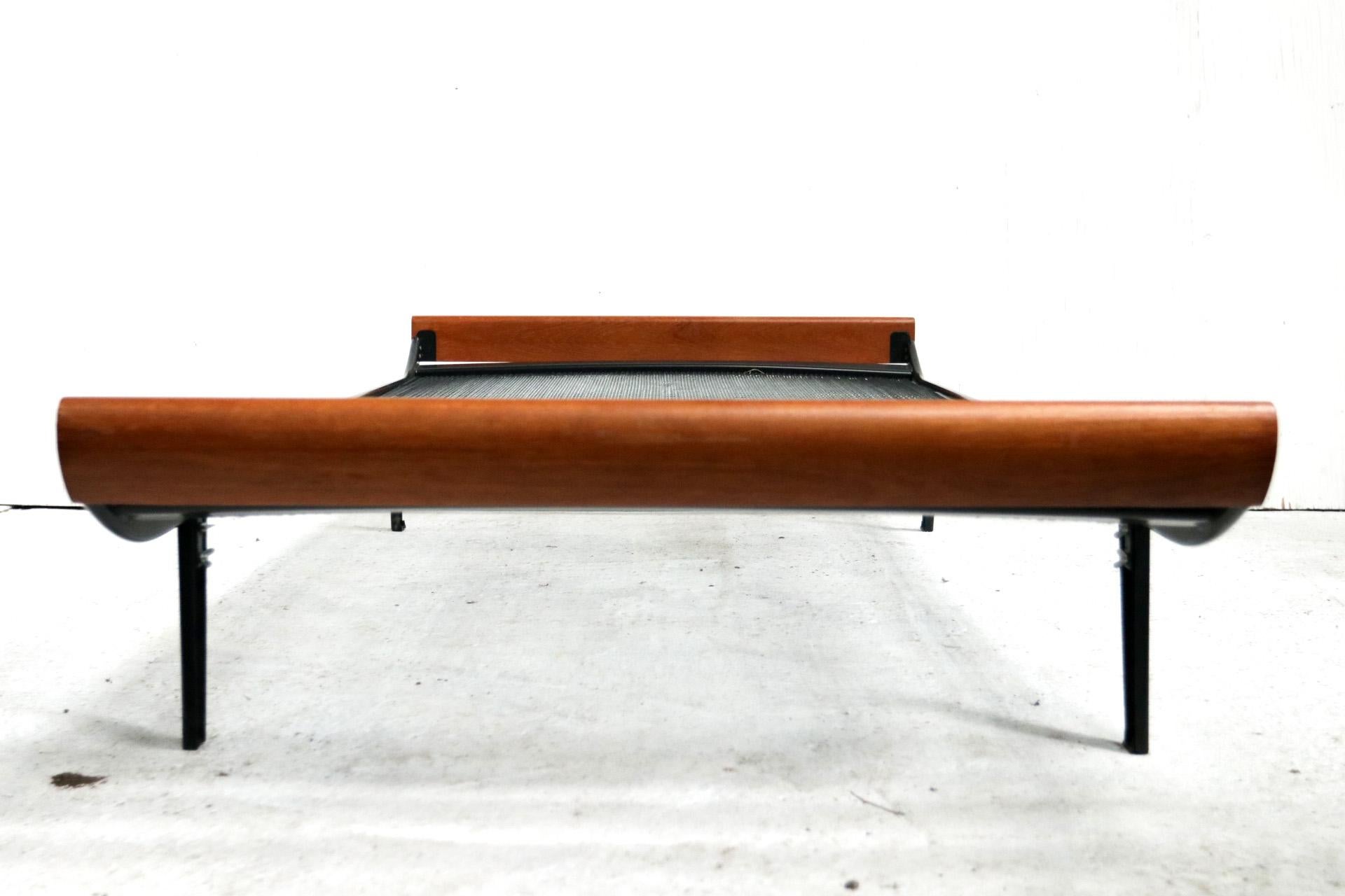 Metal Mid-Century Modern Cleopatra Daybed by Dick Cordemeijer, 1953 For Sale