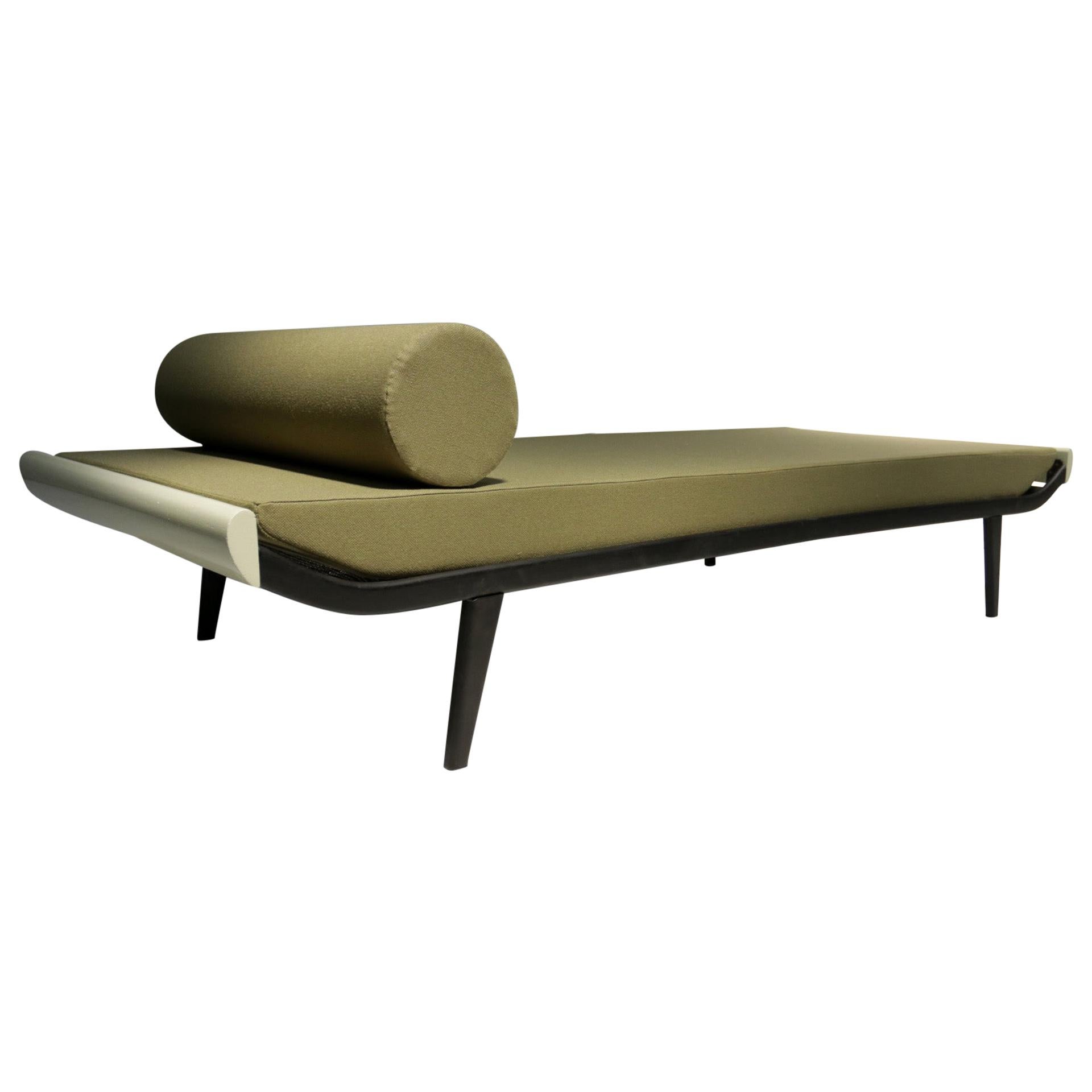 Mid-Century Modern Cleopatra Daybed Olive green by Dick Cordemeijer, 1953