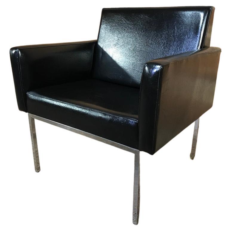 Mid Century Modern Club Armchair In The, Leather Club Chairs Ikea