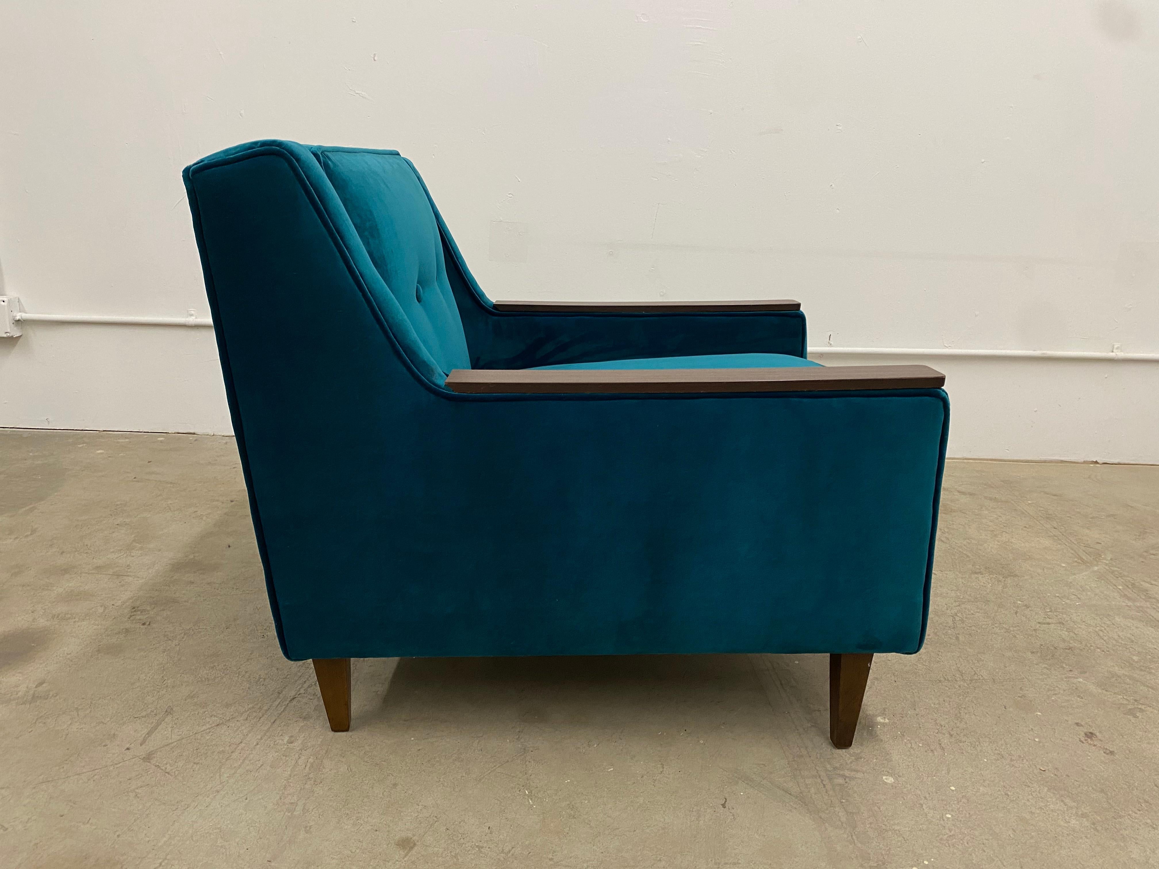Mid-Century Modern Mid Century Modern Club Chair In Green Velvet For Sale