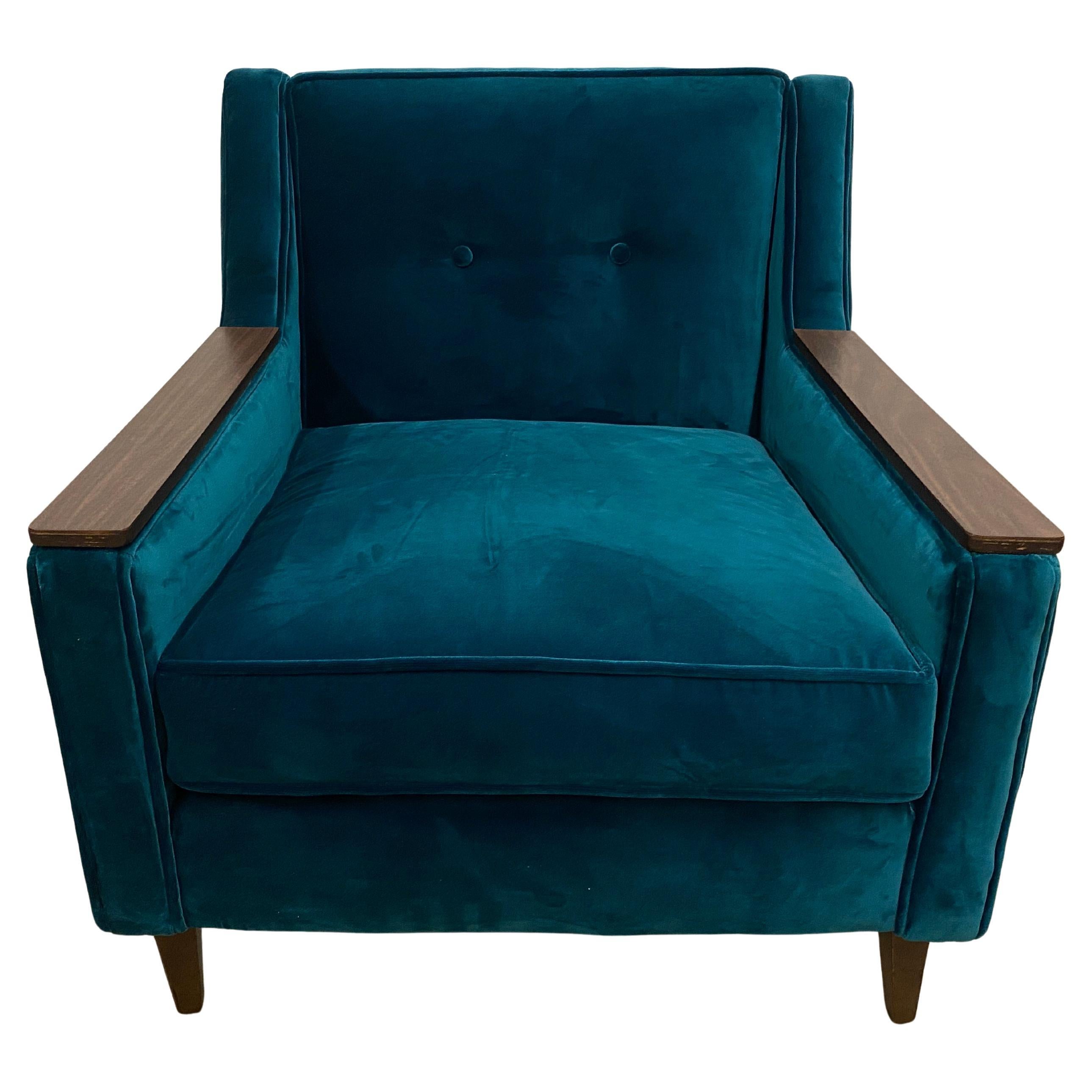 Mid Century Modern Club Chair In Green Velvet