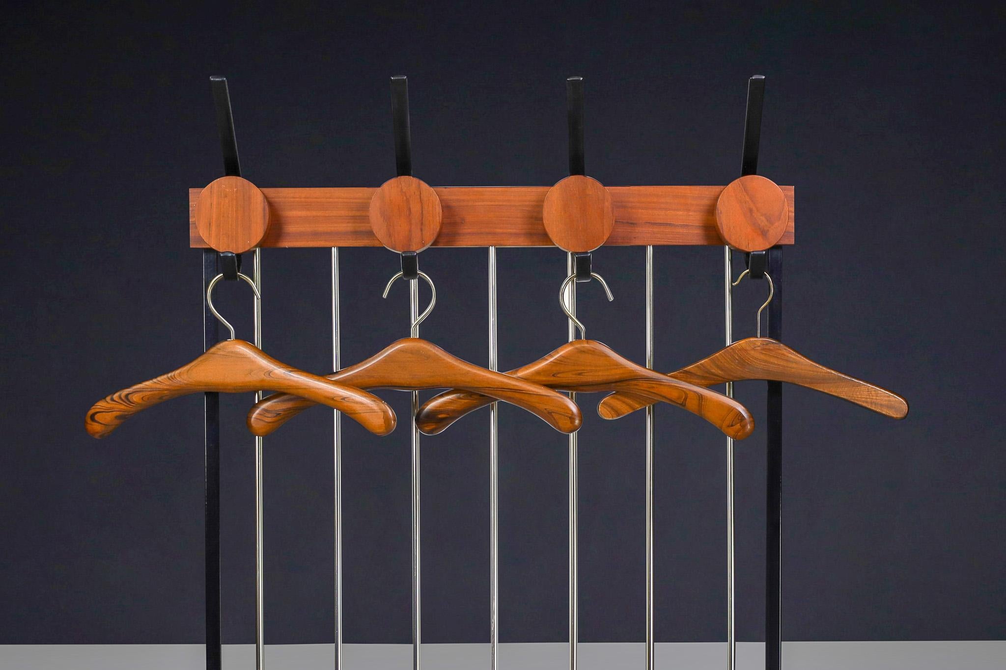 Mid-Century Modern Coat Rack in Black Steel and Teak, Germany 1960s For Sale 3