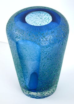 Mid-Century Modern Alessando Mandruzzato Murano Sommerso Textured Glass Vase