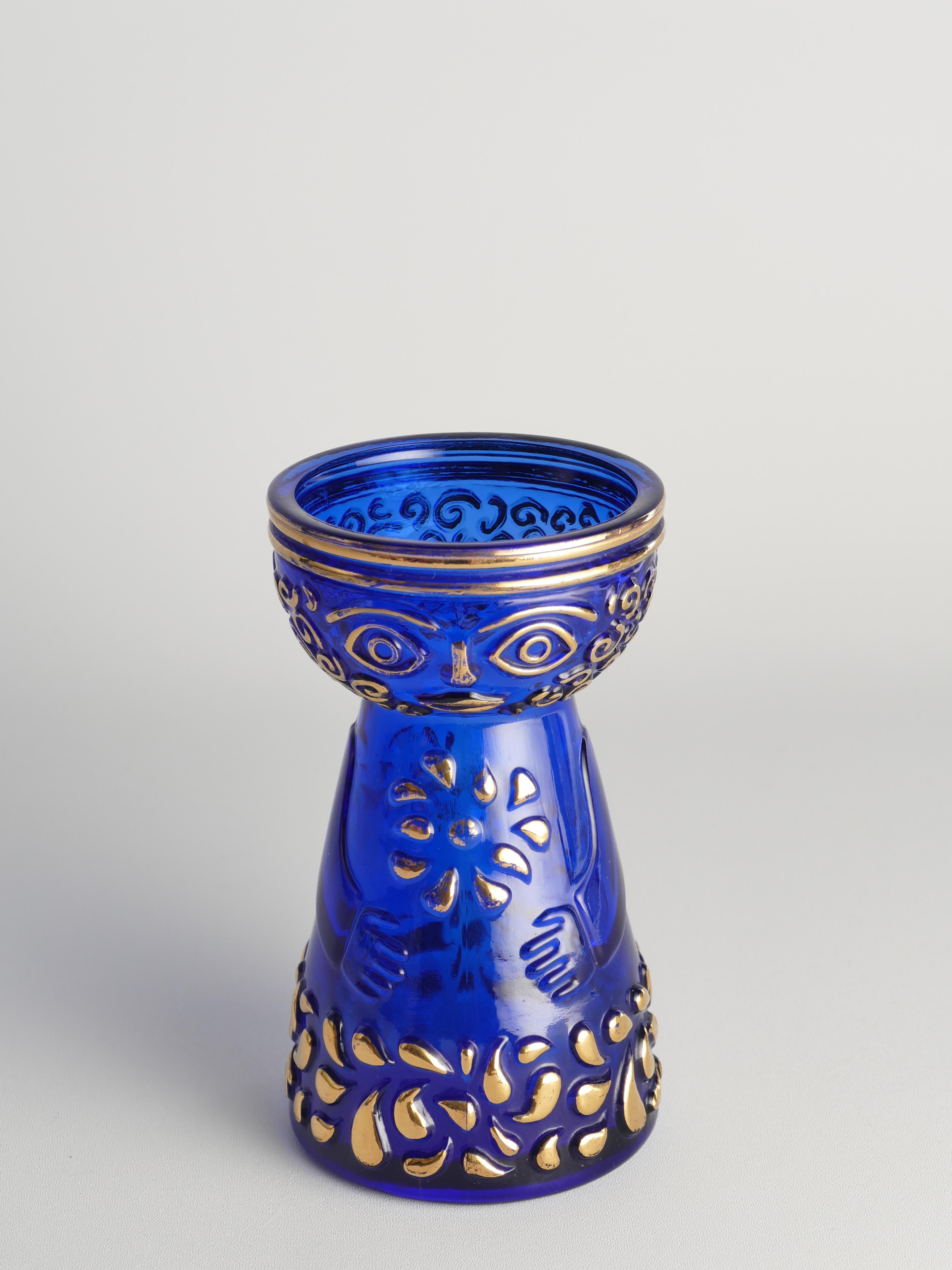Vase Hyacinth moderne du milieu du siècle dernier en verre bleu cobalt et or par Walther Glas en vente 6
