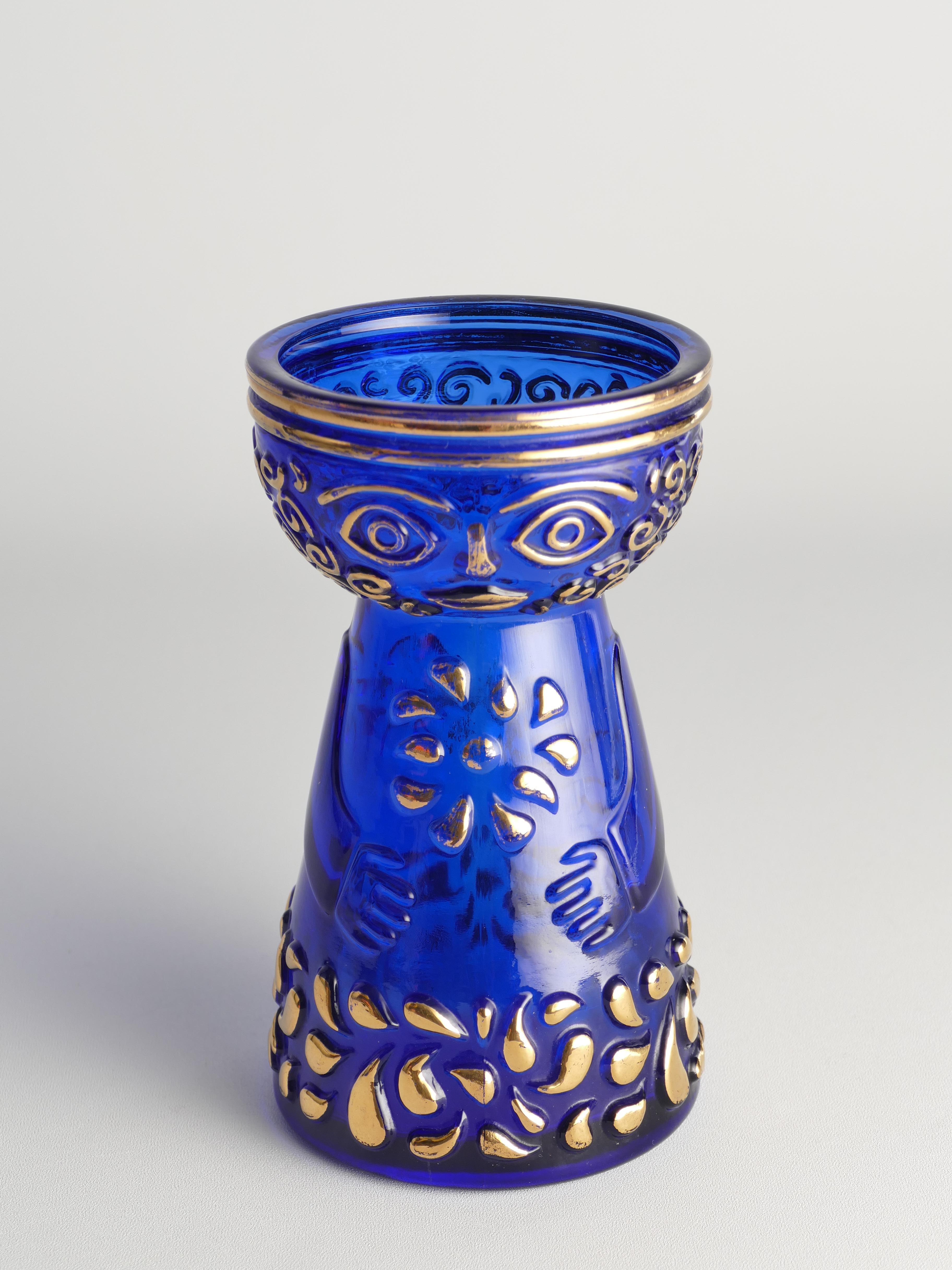 Vase Hyacinth moderne du milieu du siècle dernier en verre bleu cobalt et or par Walther Glas en vente 8