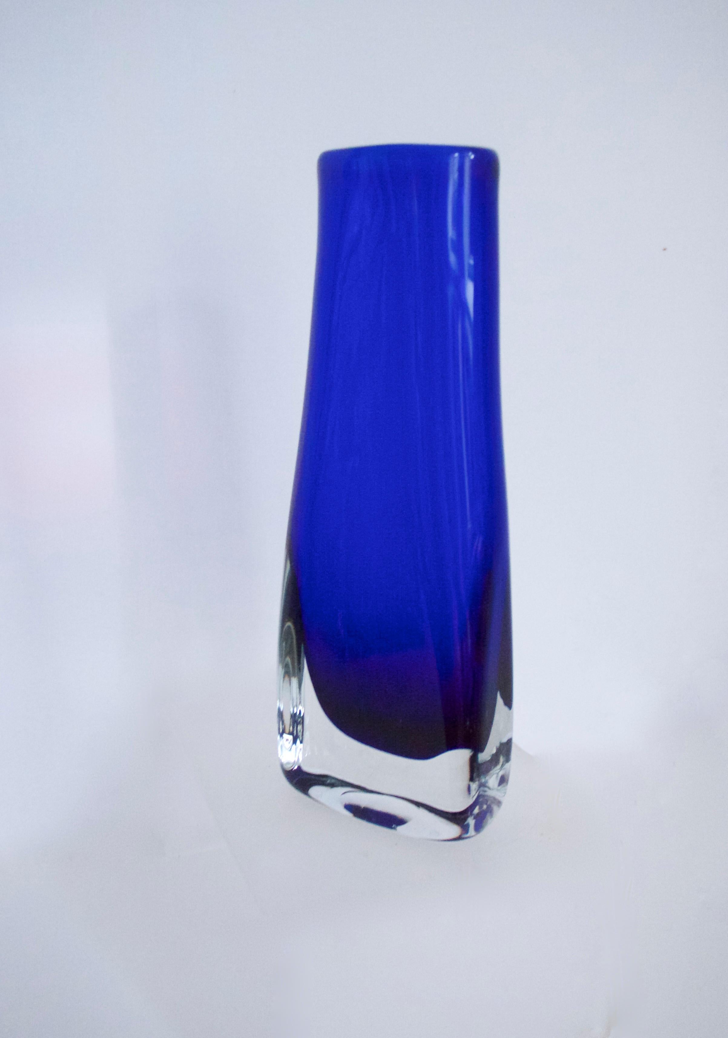 Art Glass Mid-Century Modern Cobalt Glass Scandinavian Glass Vase Nuutajarvi Early 1970s For Sale