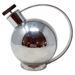 Shakers da cocktail moderno di metà secolo di Marianne Brandt per Alessi, Italia