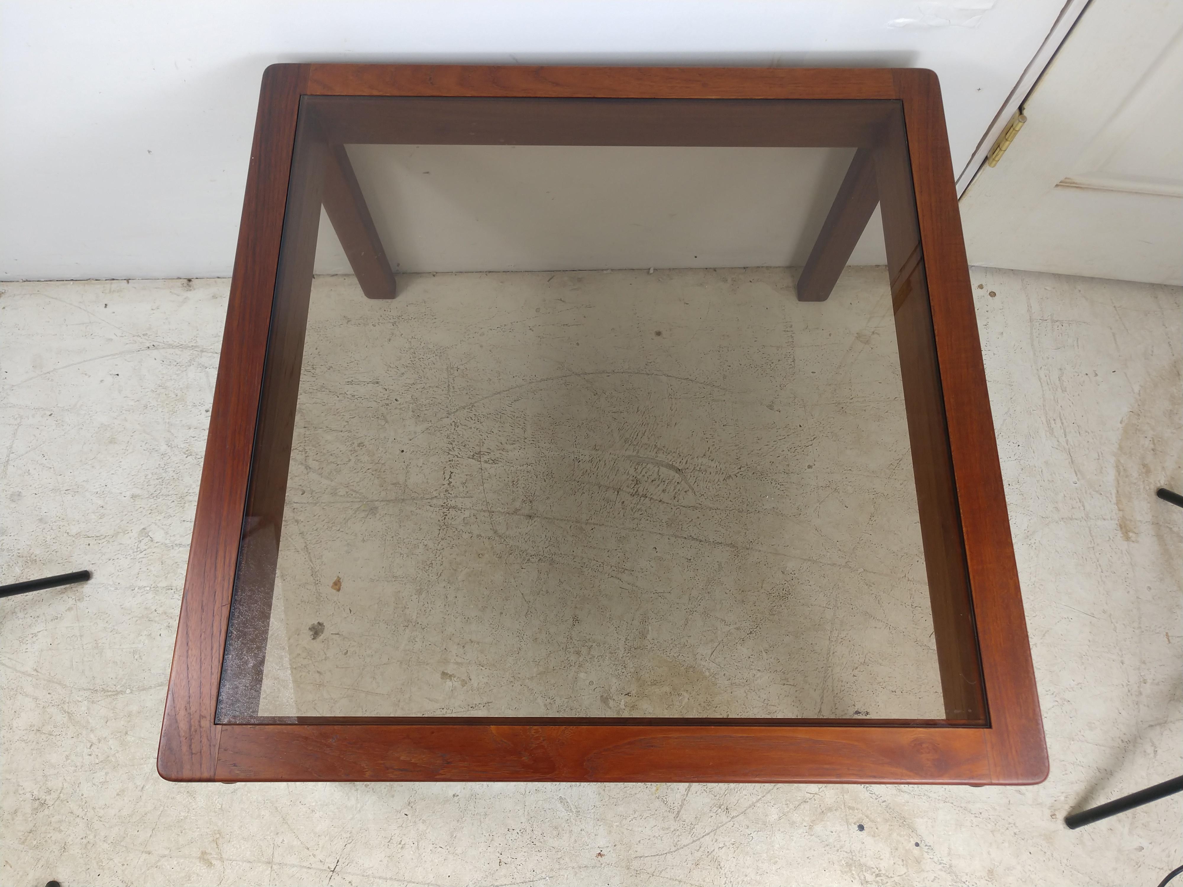 Mid-Century Modern Cocktail Table by Kristiansen Thomassen In Good Condition For Sale In Port Jervis, NY