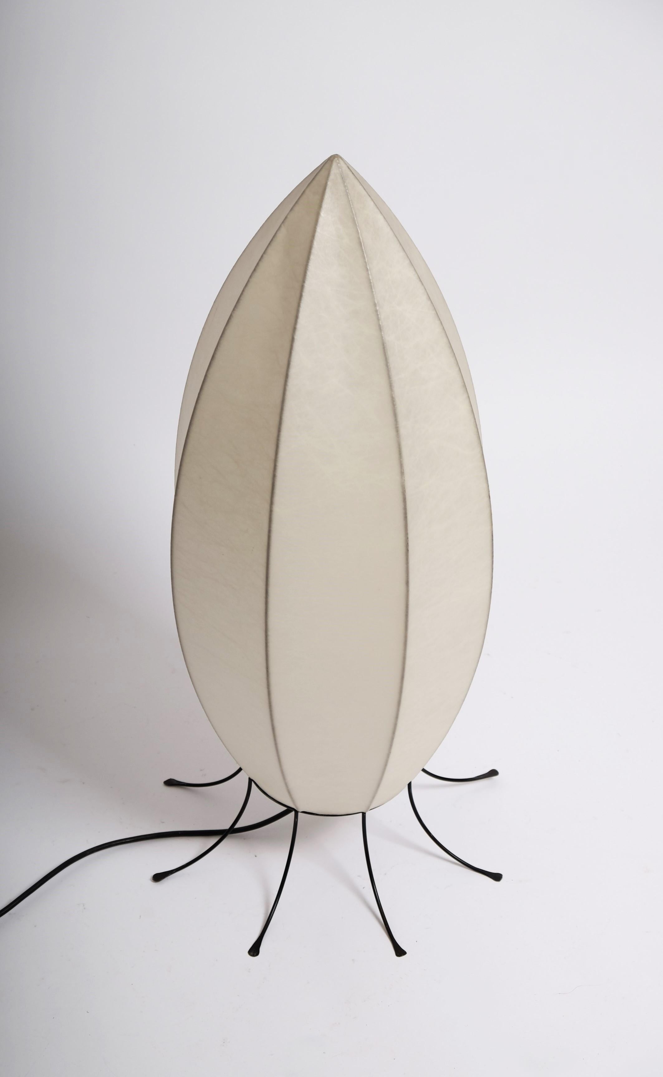 Mid-Century Cocoon Floor Lamp Rocket, Italy 1960s In Good Condition For Sale In München, BY