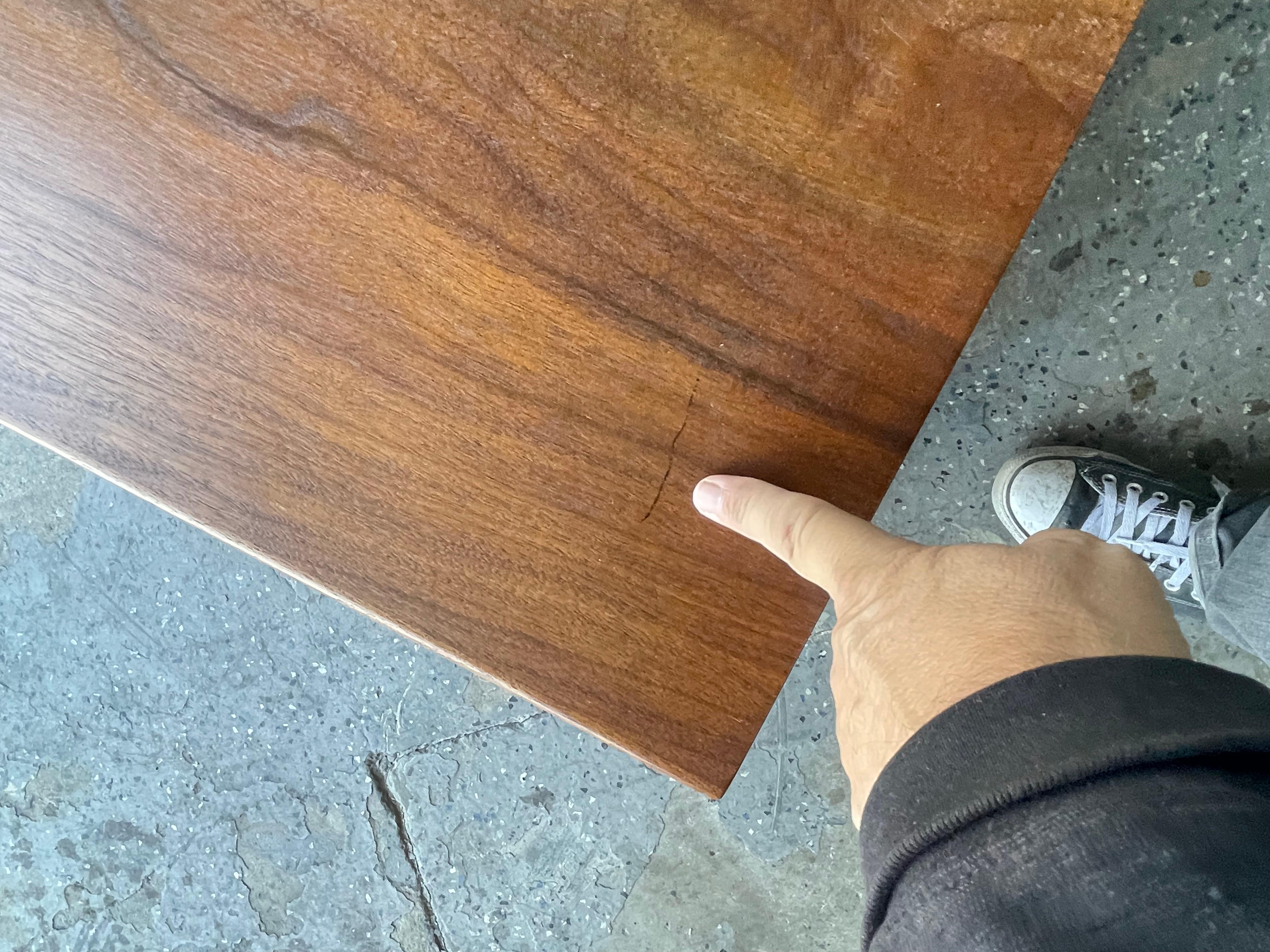 Mid-Century Modern Coffee / End Table Beautiful Wood Grain 4