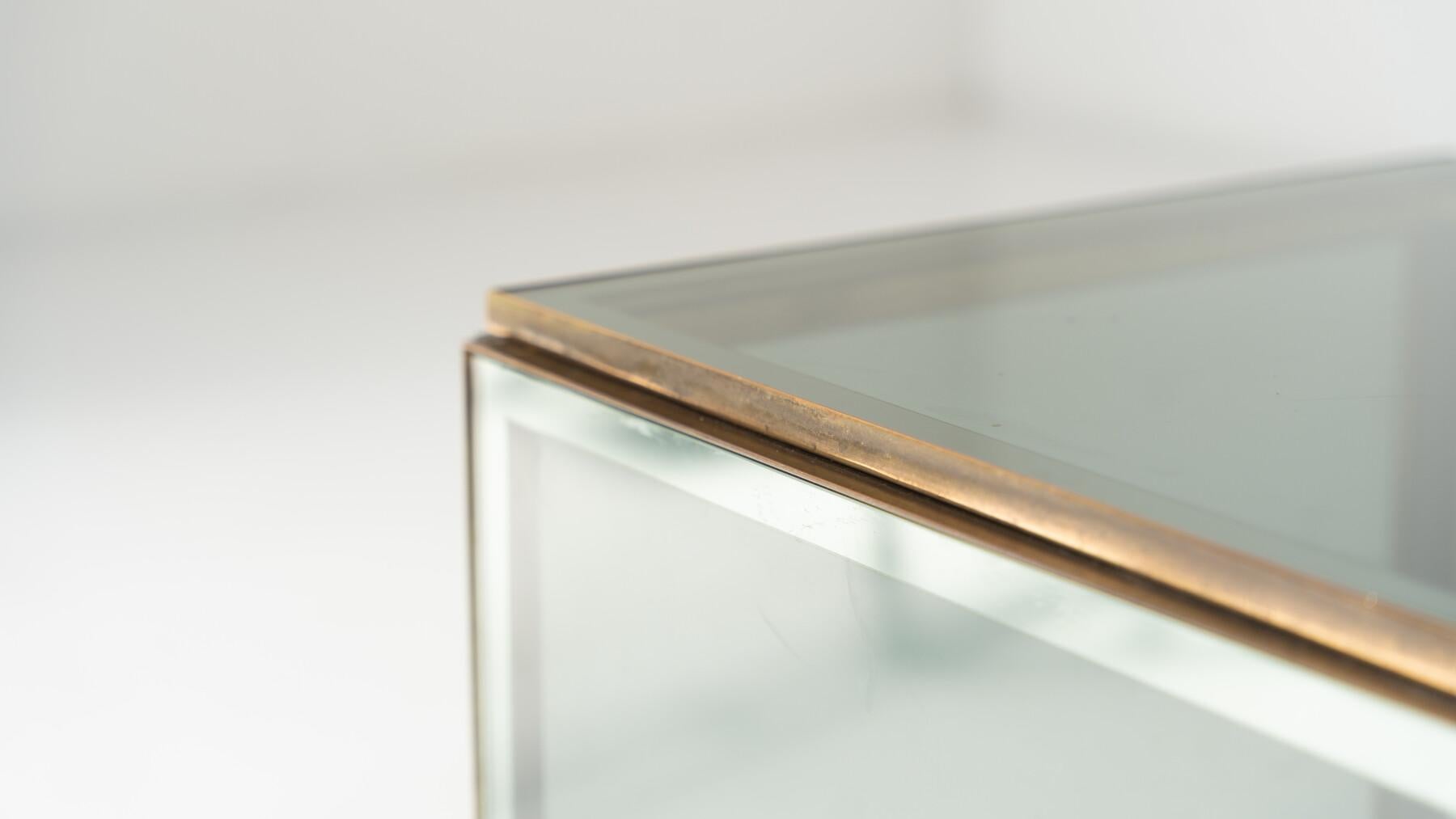 Mid-Century Modern Coffee Table/ Bar, Metal and Glass, 1970s For Sale 2