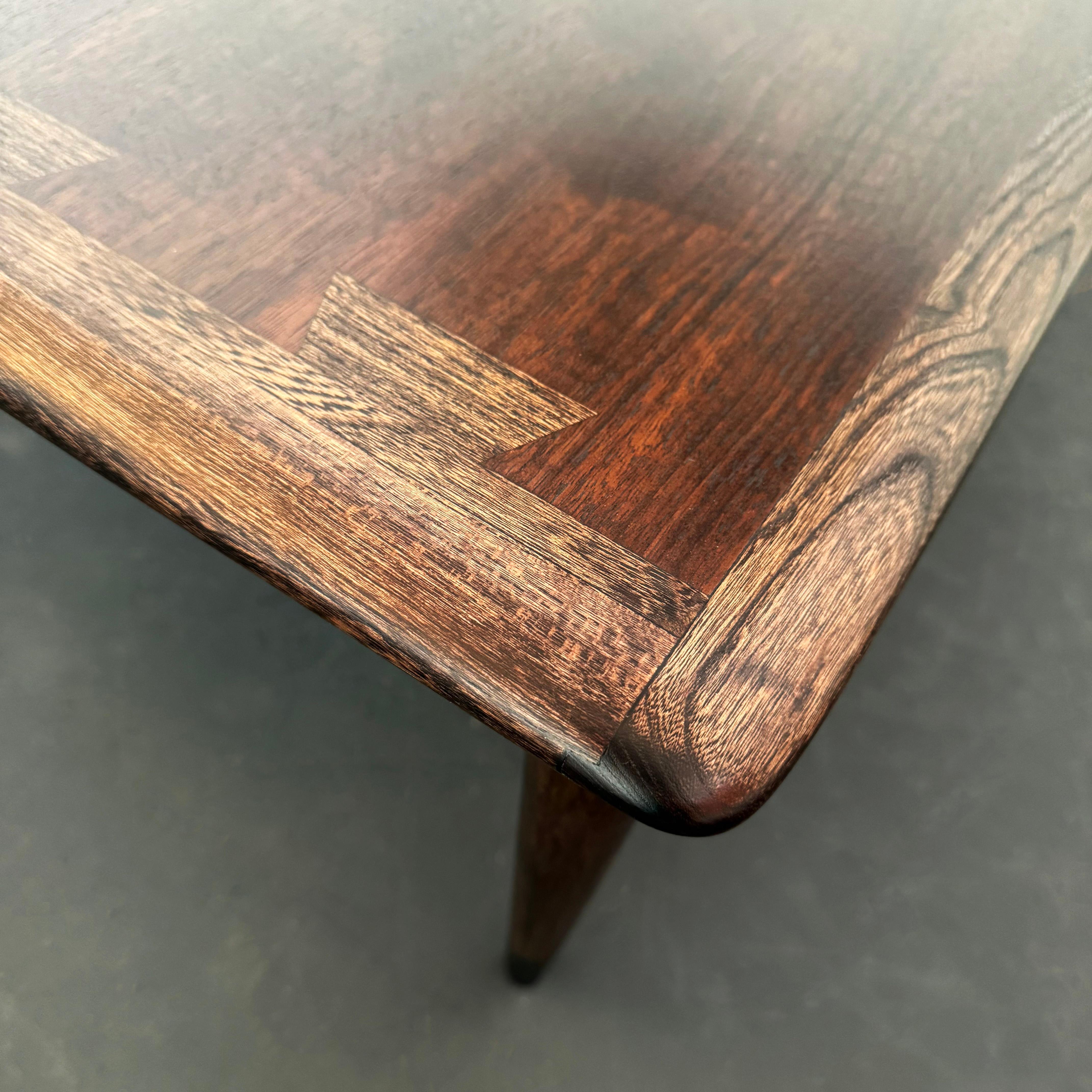 Mid-Century Modern Coffee Table By Andre Bus For Lane Acclaim For Sale 4