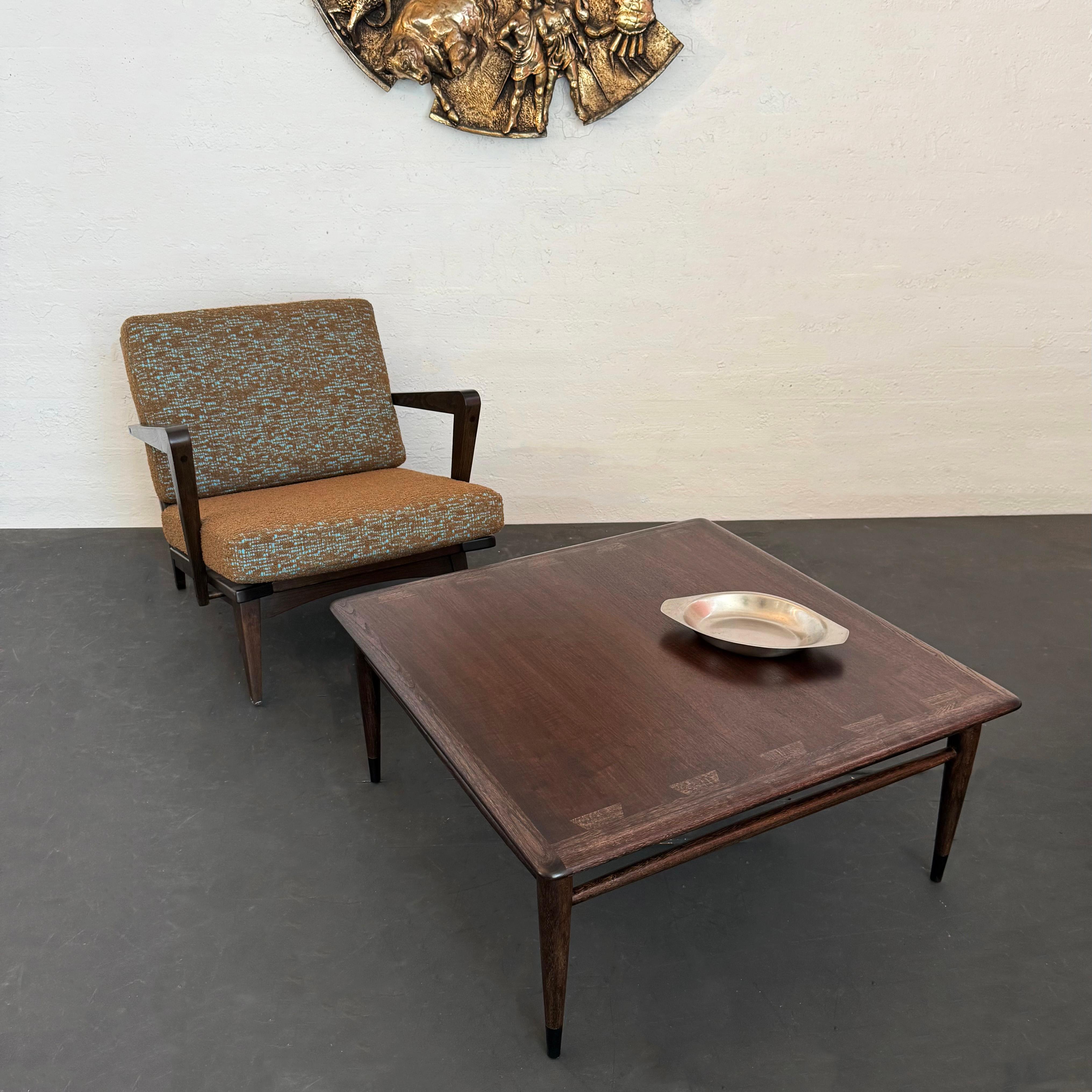 Mid-Century Modern Coffee Table By Andre Bus For Lane Acclaim For Sale 2