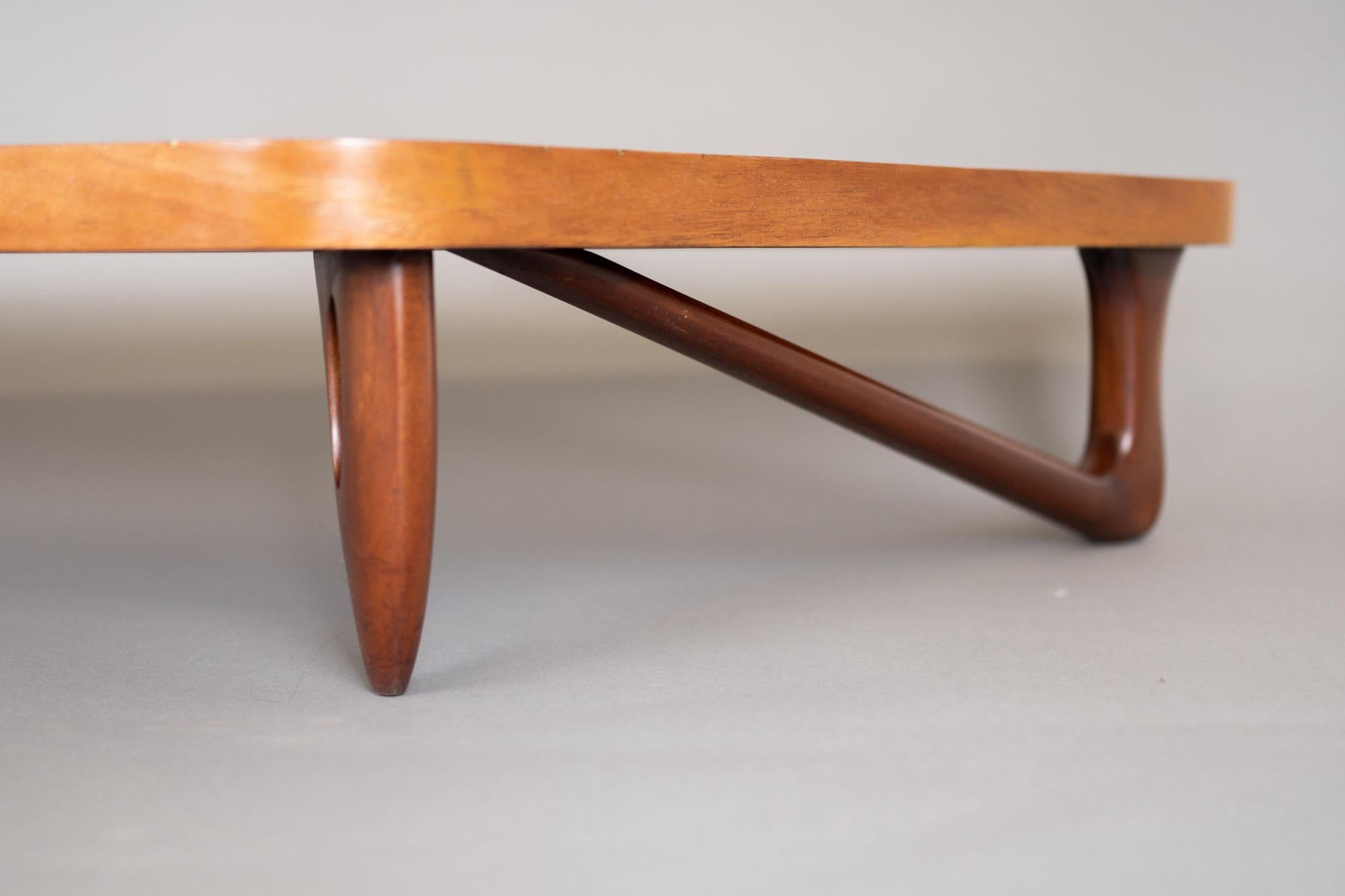 Mid-Century Modern Coffee Table by Eugenio Escudero For Sale 1
