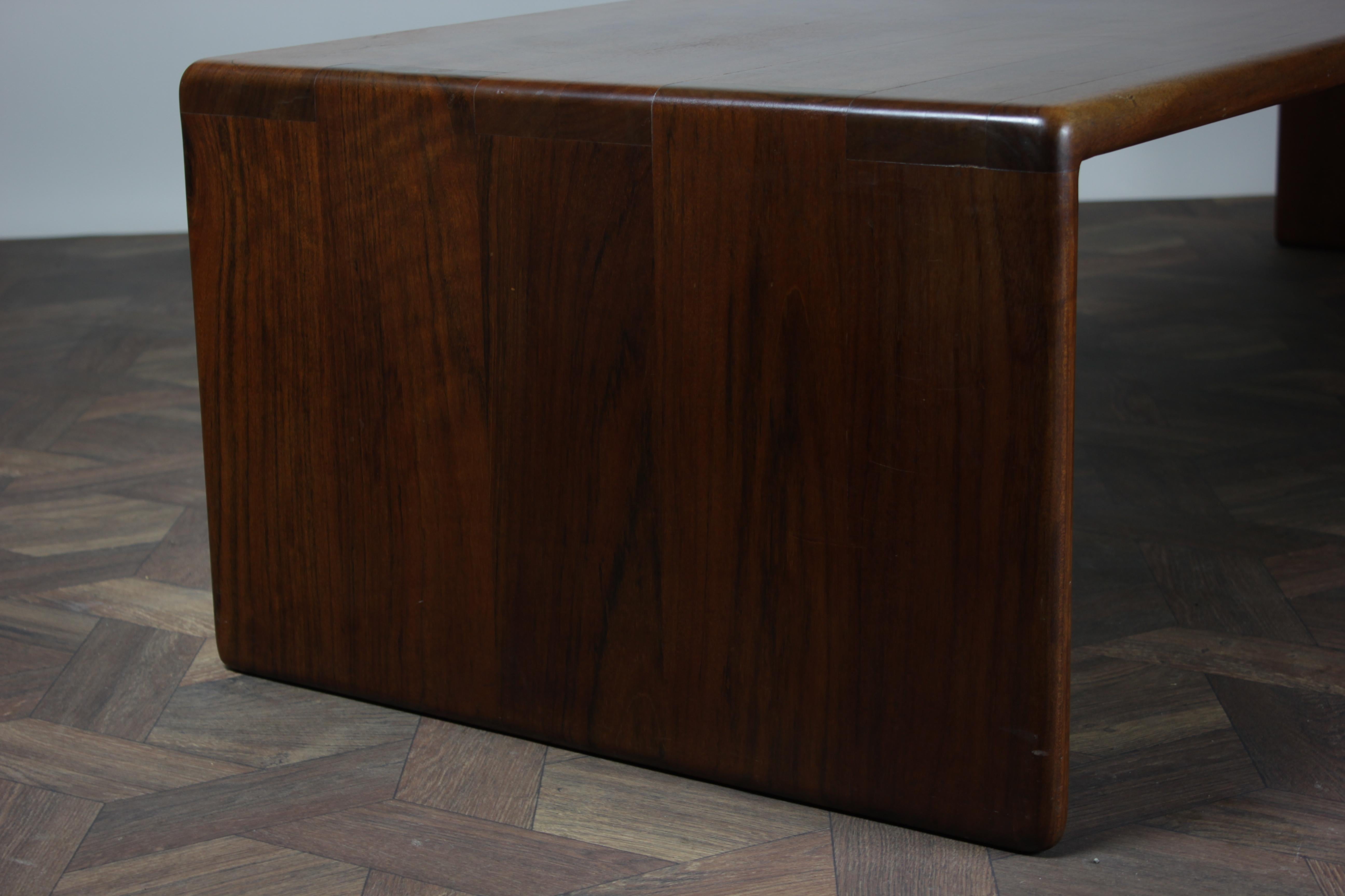 Mid Century Modern Coffee Table by Gerald McCabe for Orange Crate Modern, 1970s In Good Condition In Brugge, BE