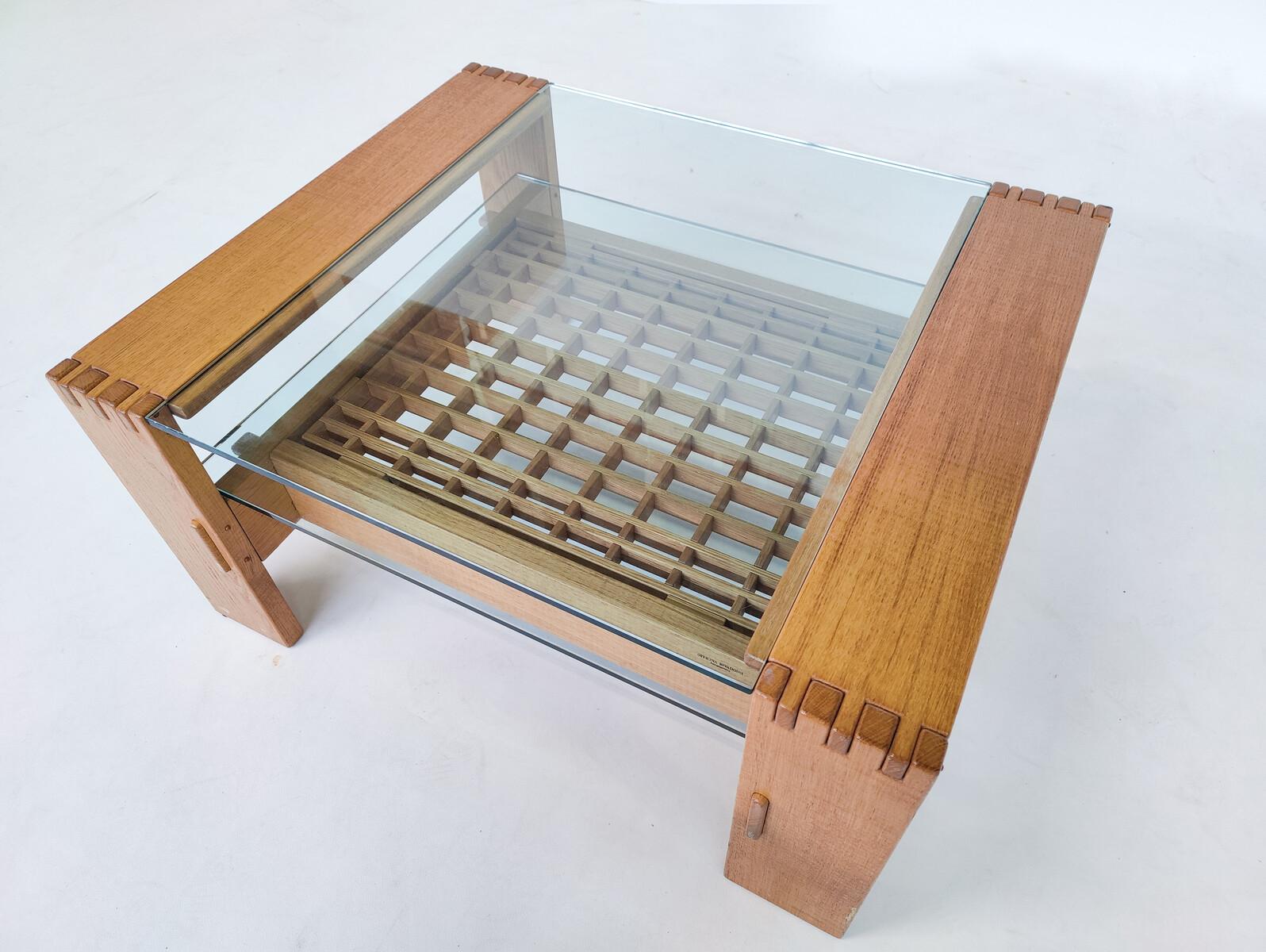Mid-Century Modern Coffee Table by Guiseppe Rivadossi, Wood and Glass, Italy In Good Condition For Sale In Brussels, BE