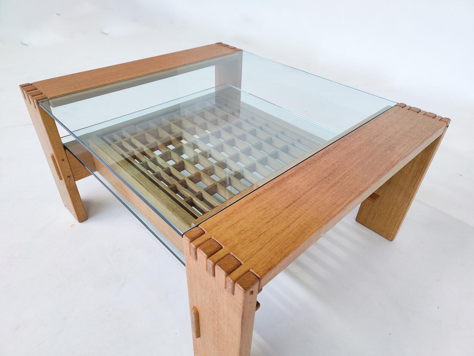 Table basse moderne du milieu du siècle dernier de Guiseppe Rivadossi, bois et verre, Italie en vente 2