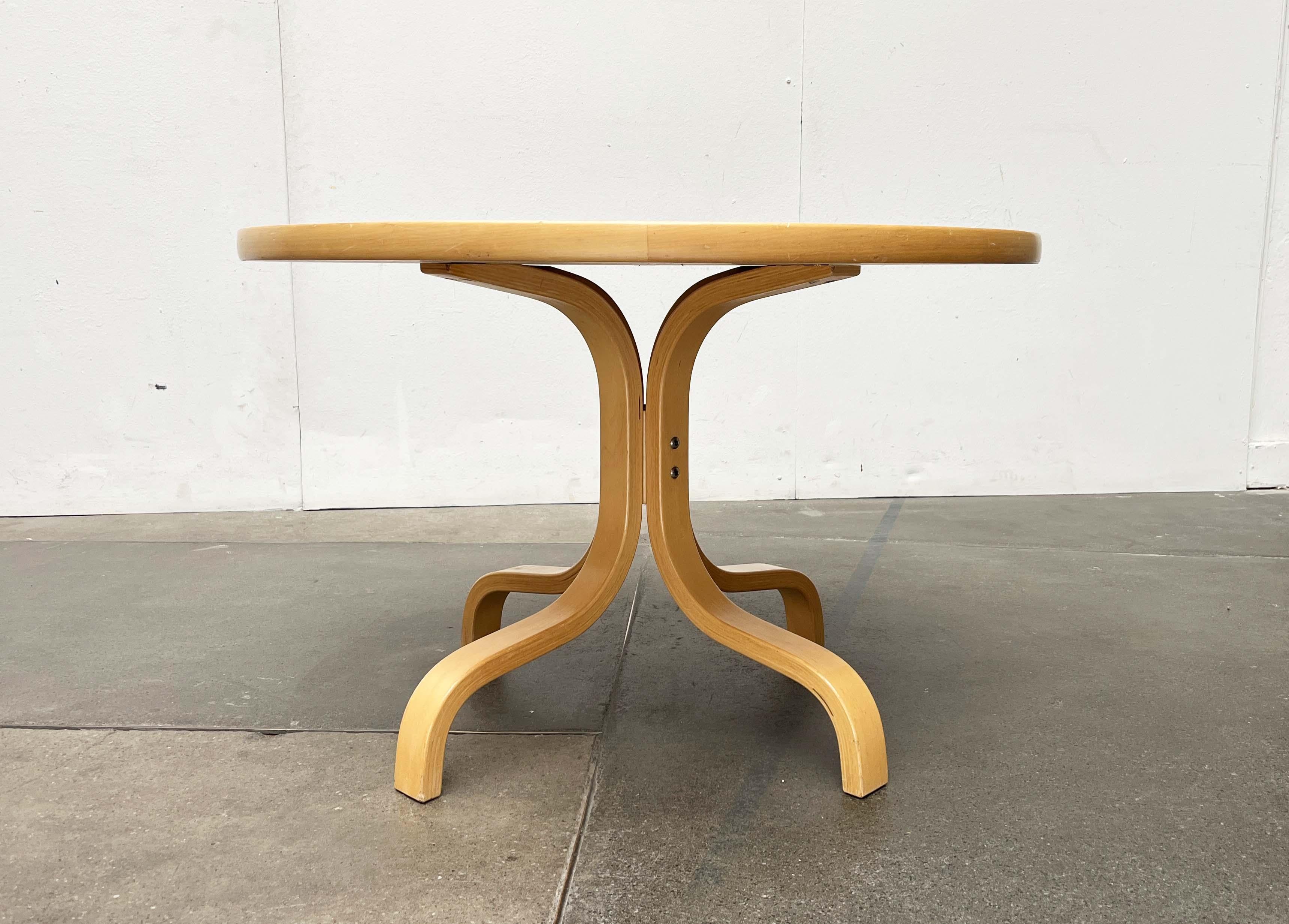 Table basse moderne du milieu du siècle par Ilmari Lappalainen pour Asko, Finlande, années 1960 en vente 4