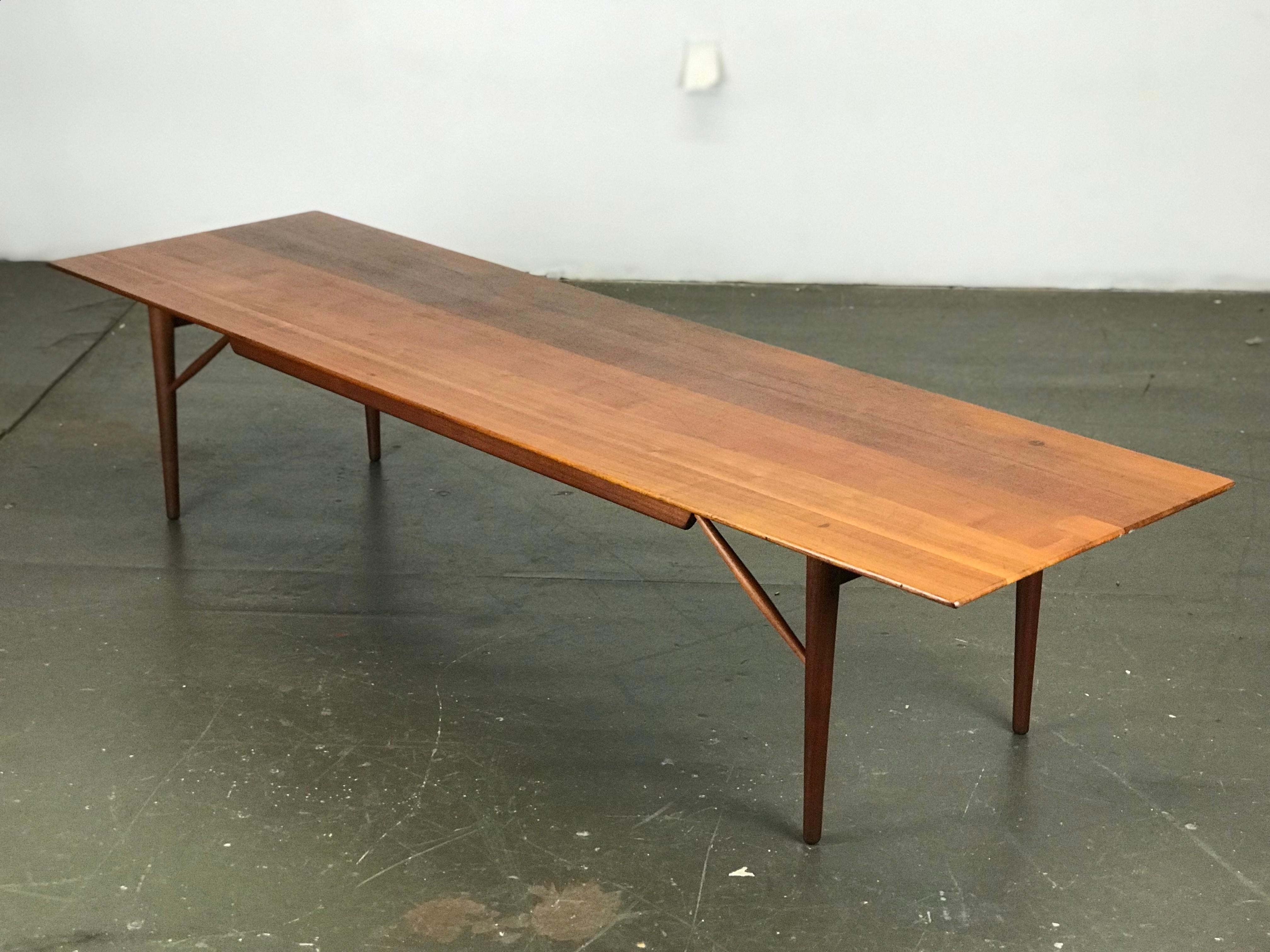 Mid-Century Modern Coffee Table by Kipp Stewart for Winchendon  13