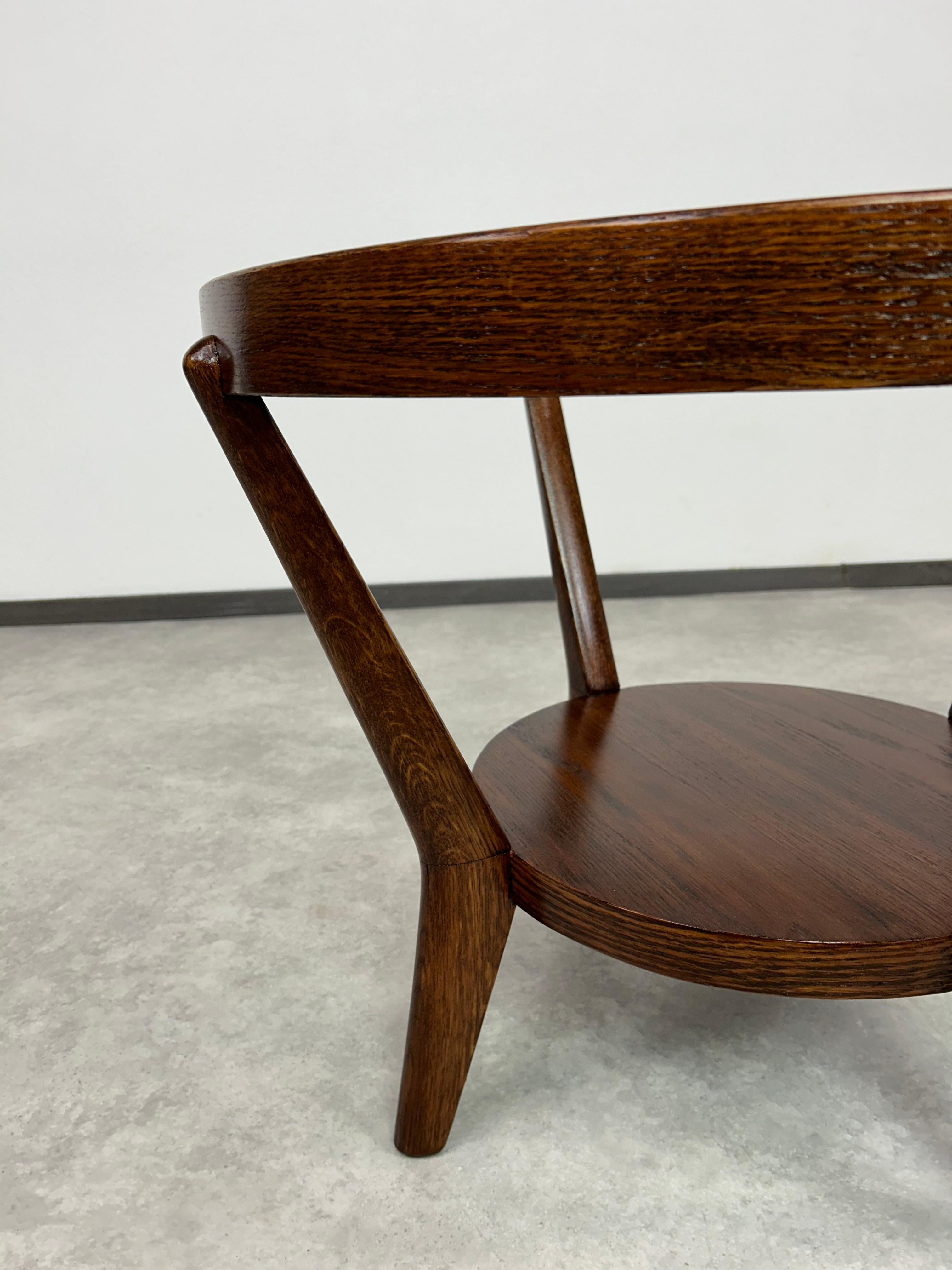 Milieu du XXe siècle Table basse moderne The Moderns par Koželka & Kropáček en vente