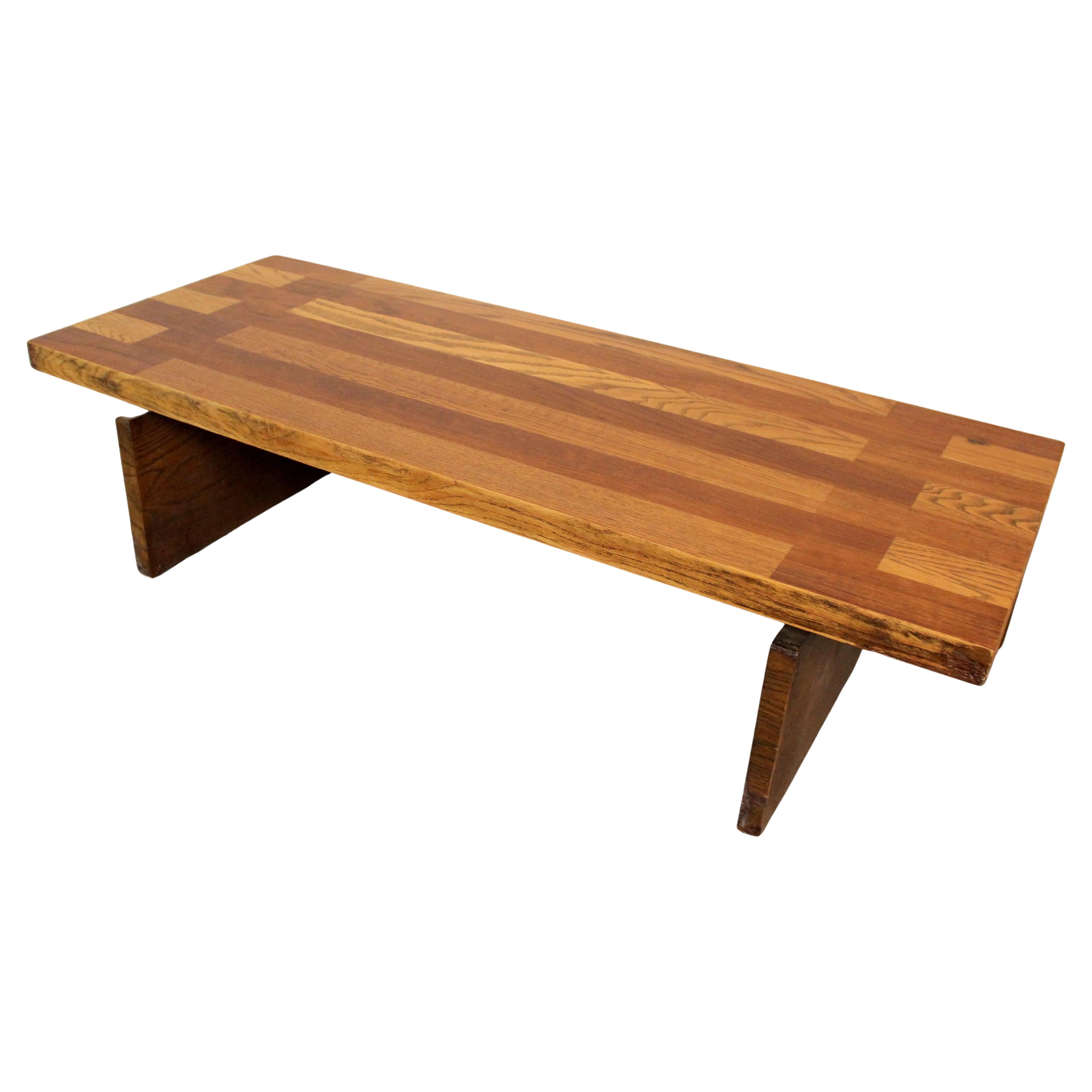 Mid-Century Modern Coffee Table by Lane in Oak and Walnut For Sale