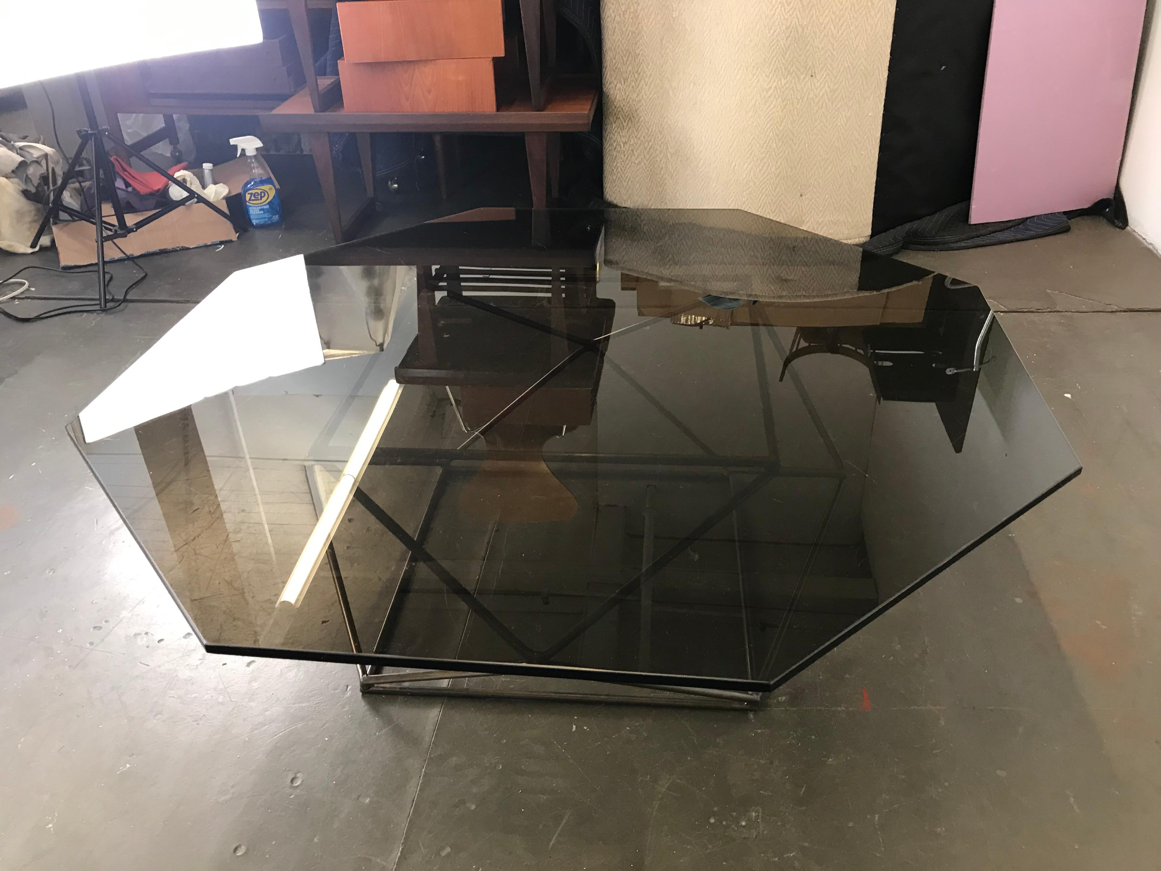 Late 20th Century Mid-Century Modern Coffee Table by Milo Baughman in Glass and Bronzed Steel