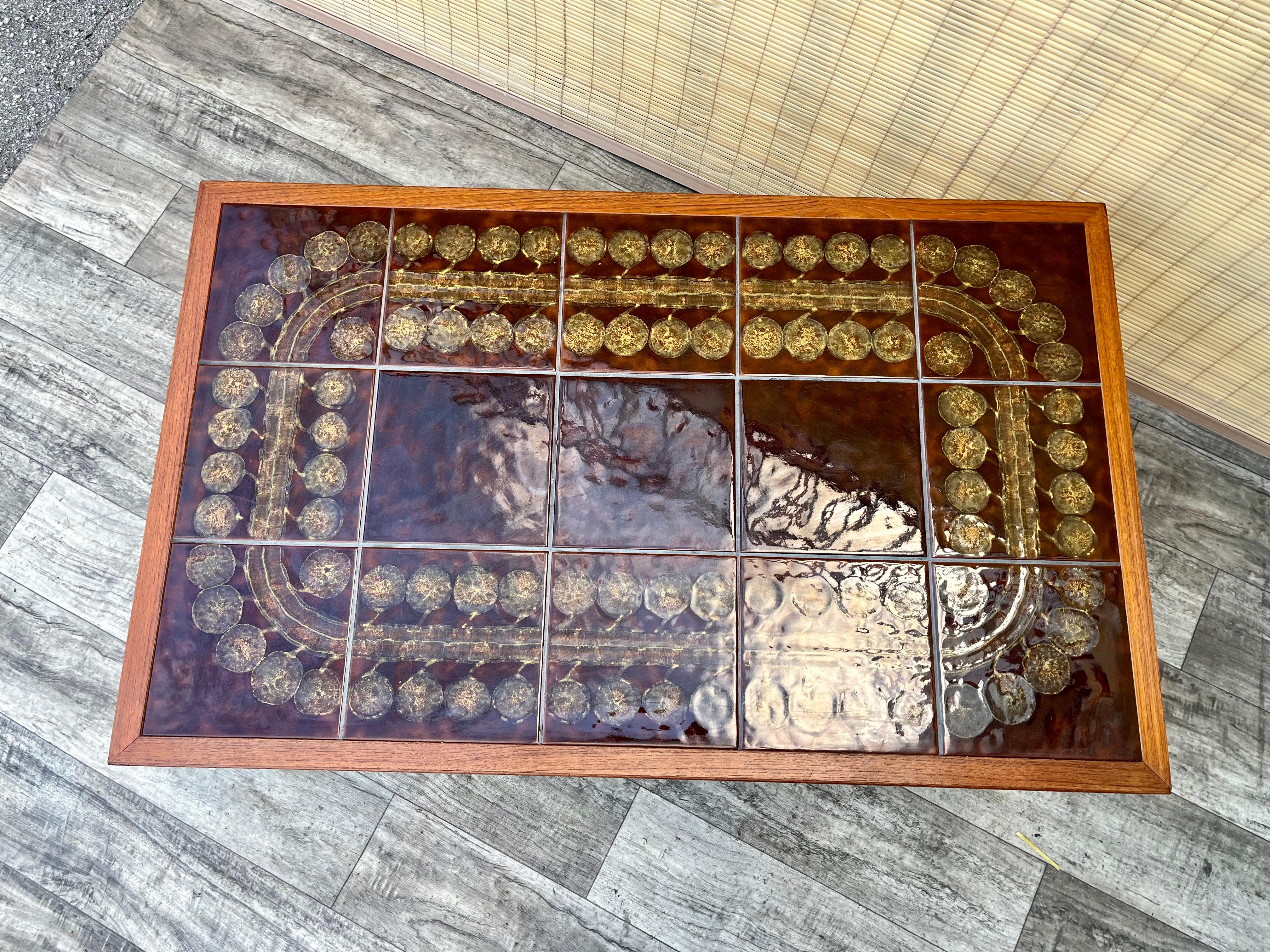 Table basse moderne du milieu du siècle par Moluna Møbler, Danemark Circa 1970 Bon état - En vente à Miami, FL